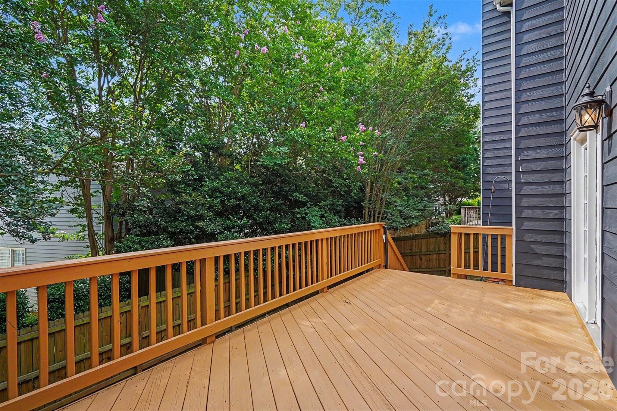 1926 Dunhill Drive Property Photo 42