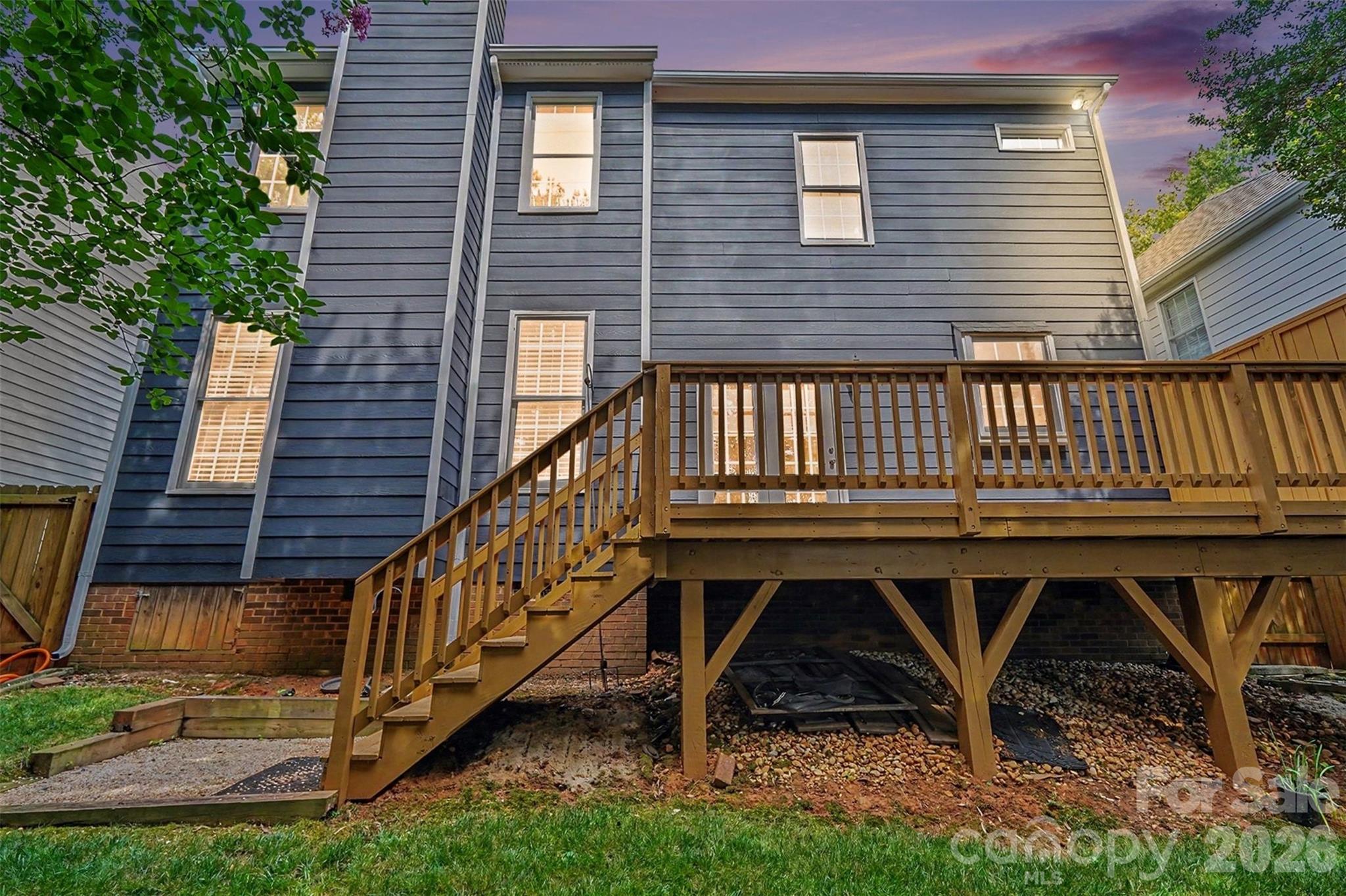 1926 Dunhill Drive Property Photo 45