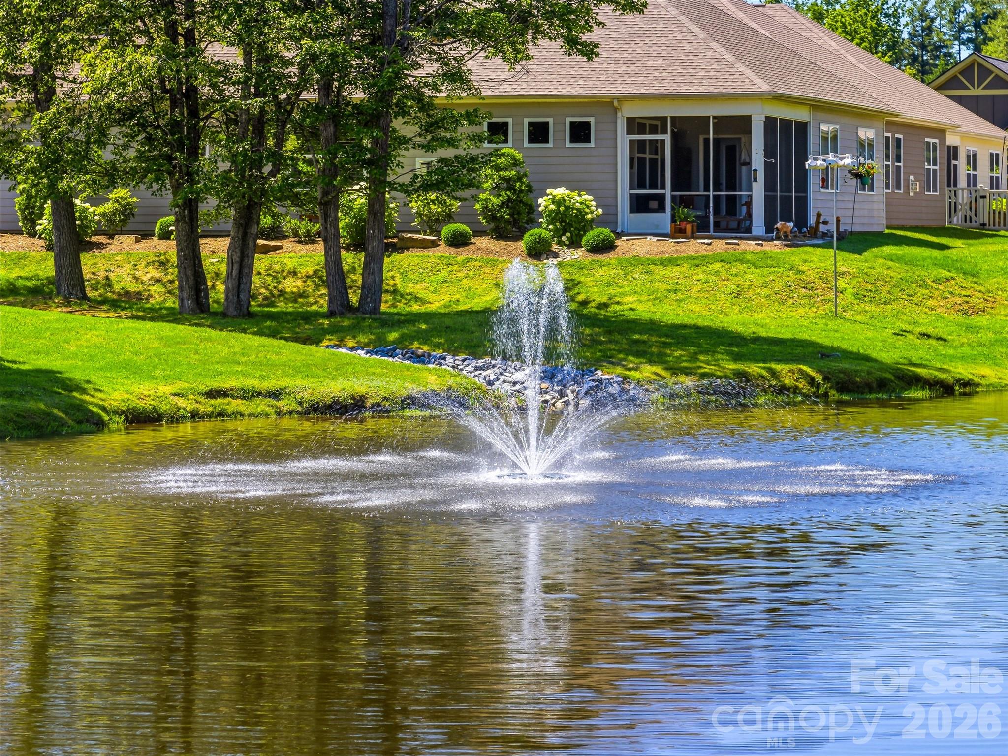 426 Summerfield Place Property Photo 6