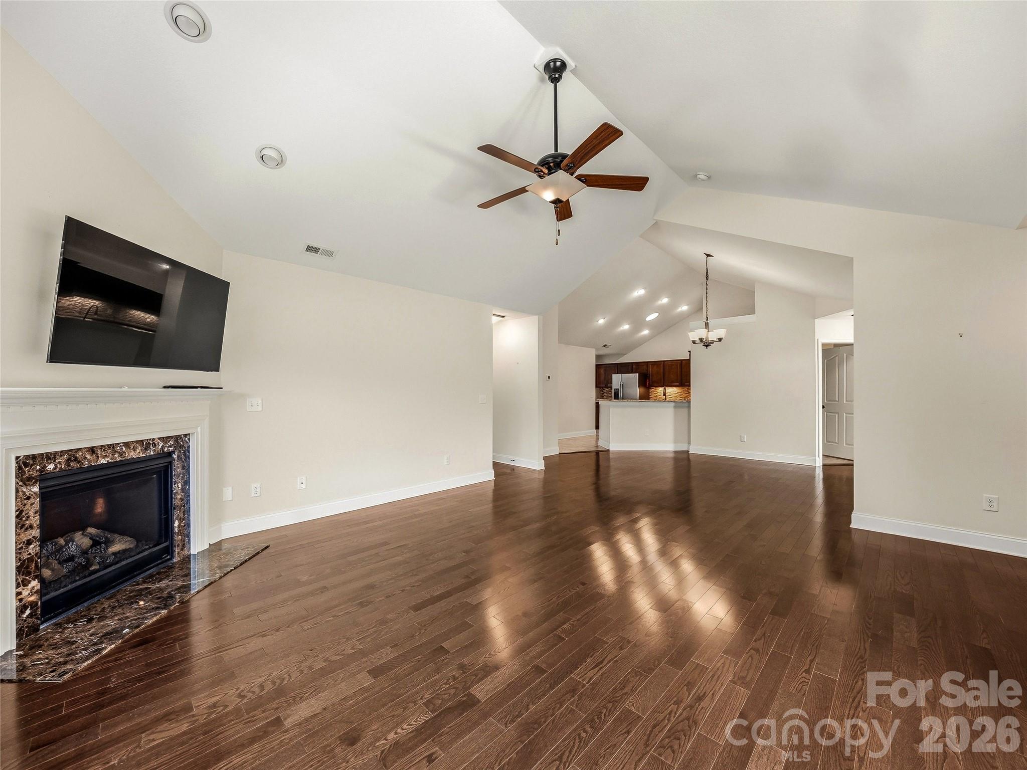 426 Summerfield Place Property Photo 13