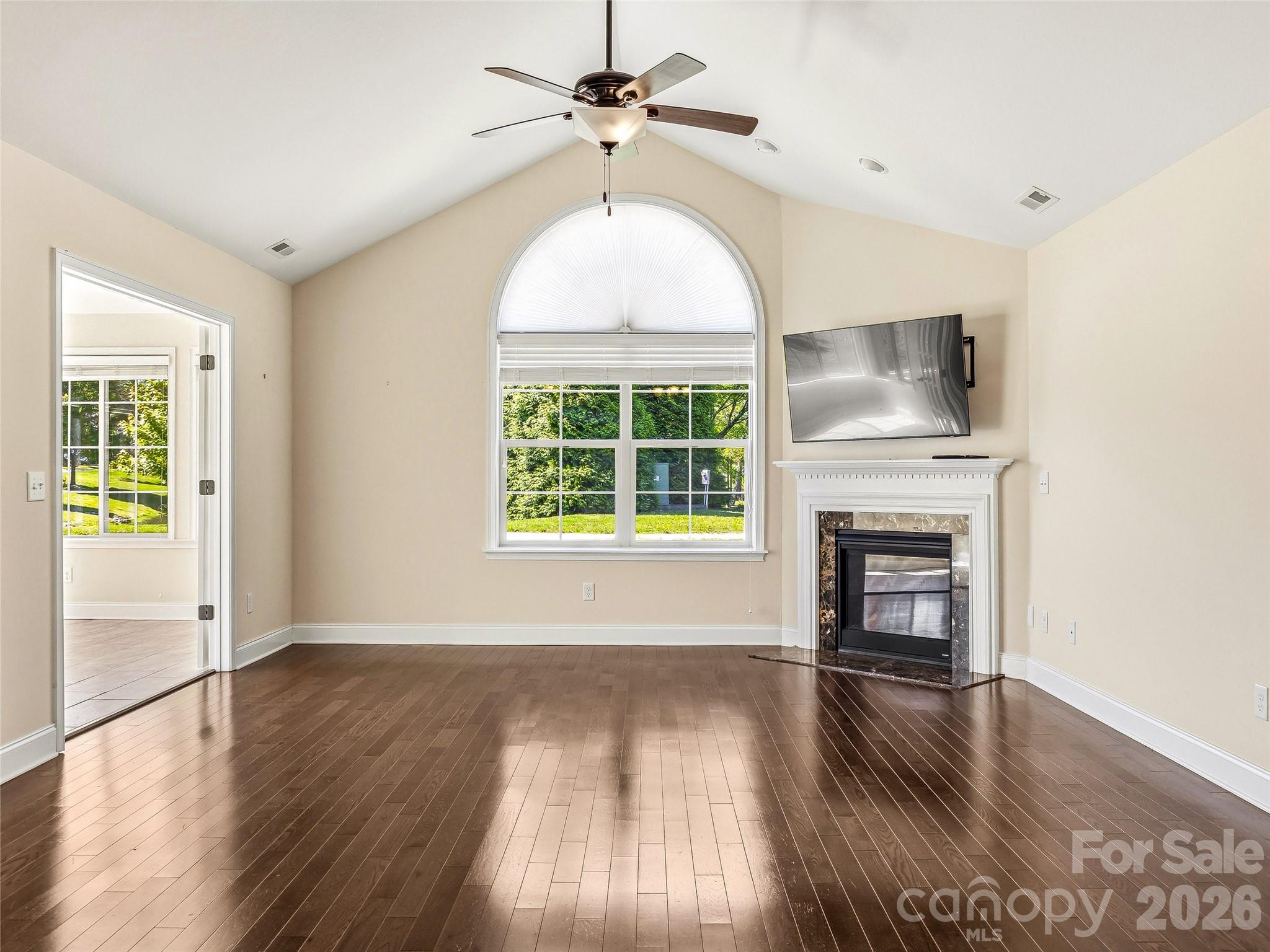 426 Summerfield Place Property Photo 15