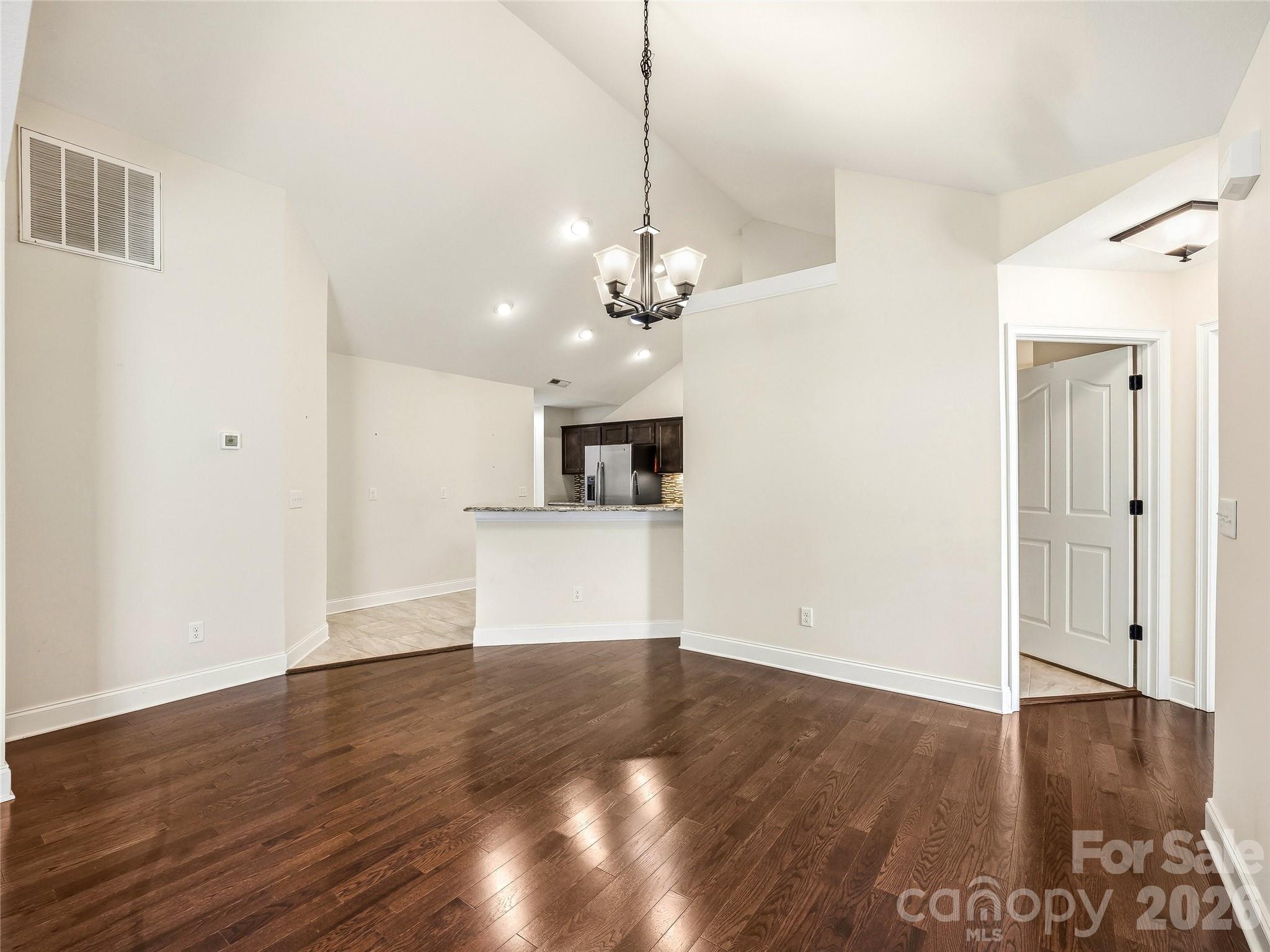 426 Summerfield Place Property Photo 24