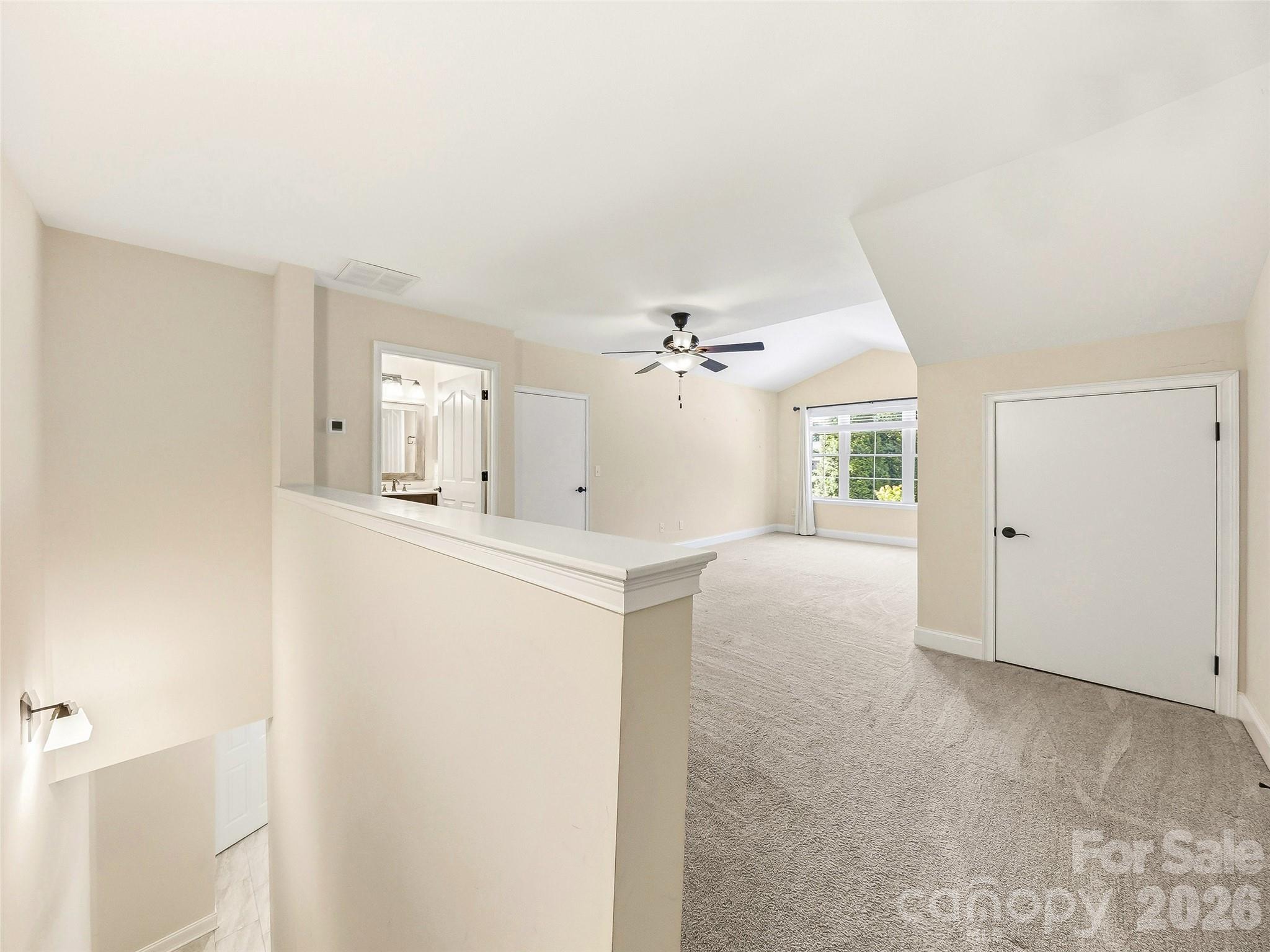 426 Summerfield Place Property Photo 34