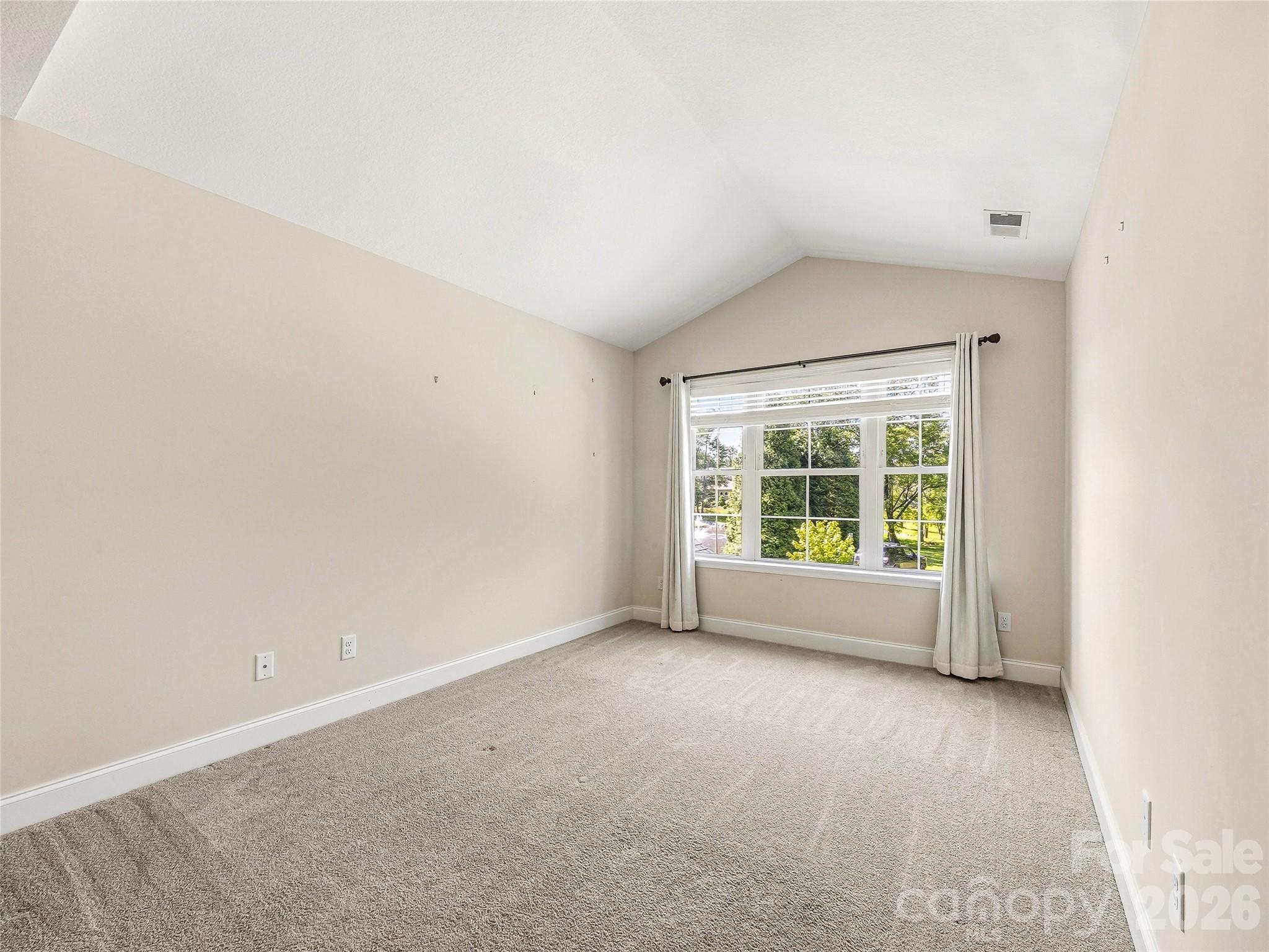 426 Summerfield Place Property Photo 36