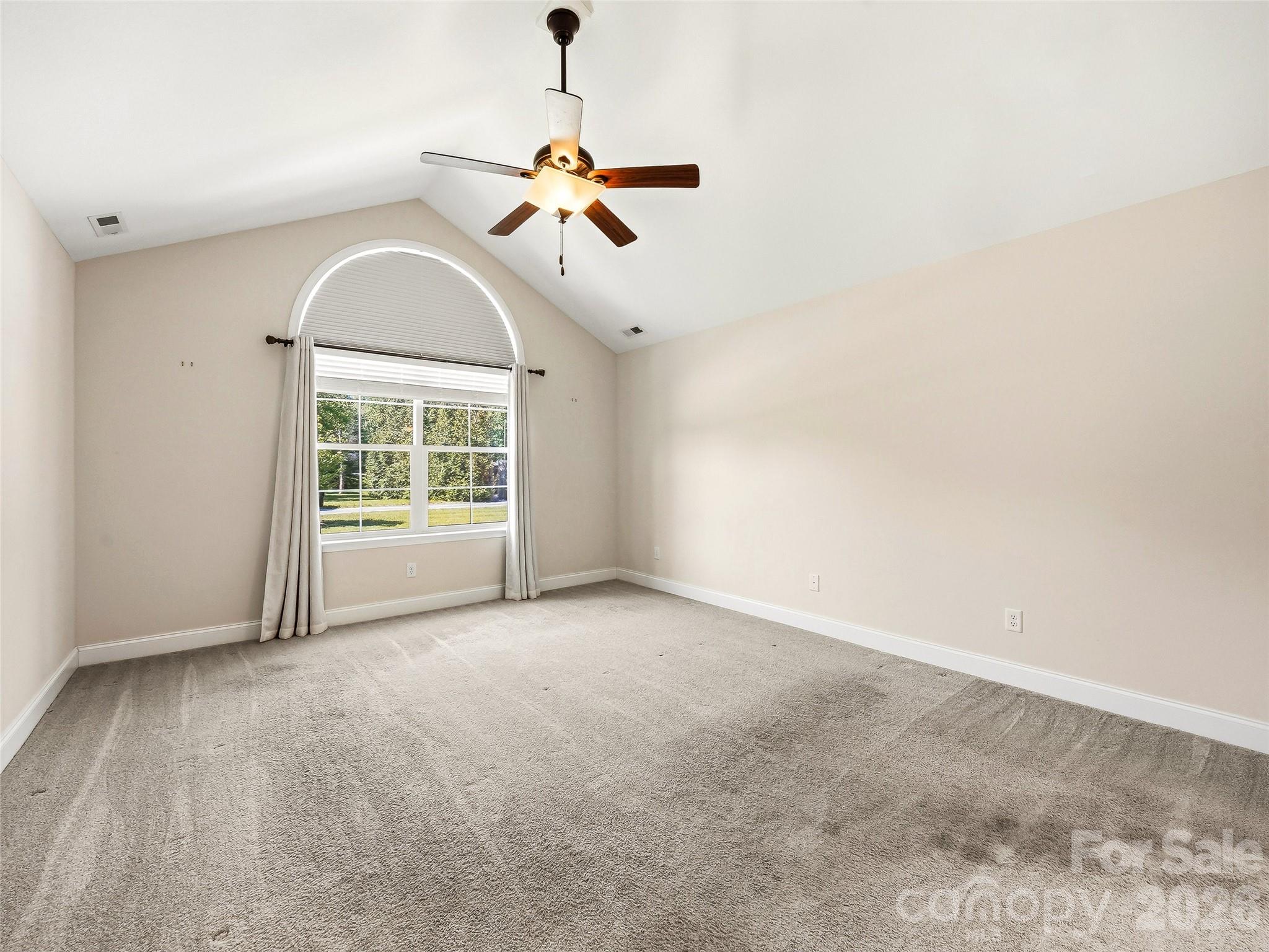 426 Summerfield Place Property Photo 38