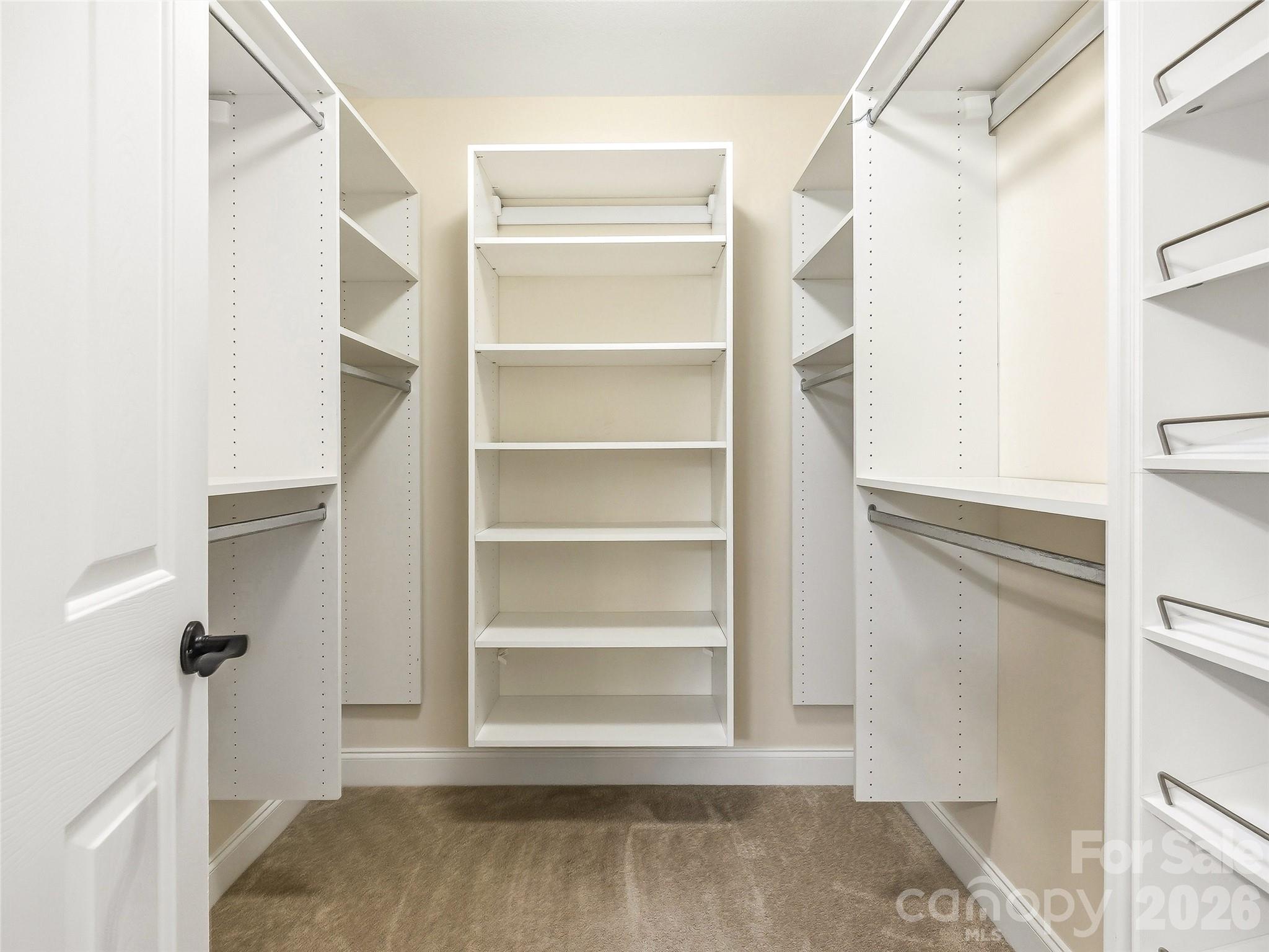 426 Summerfield Place Property Photo 43