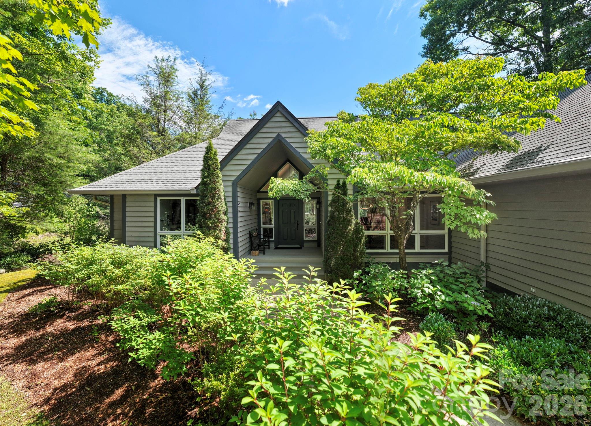 168 Overlook Drive Property Photo 1