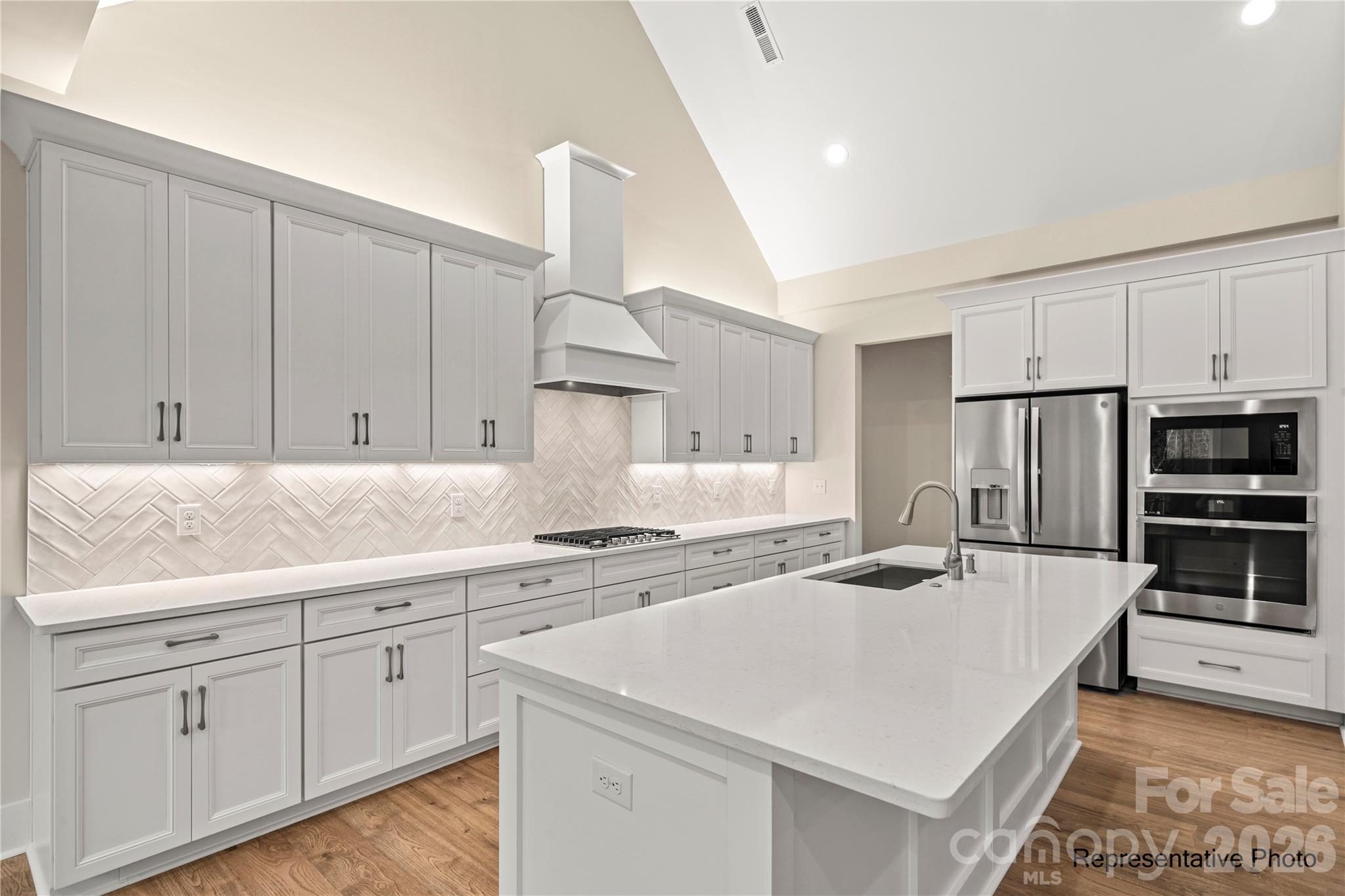 1072 Patrick Road 5 Property Photo 10