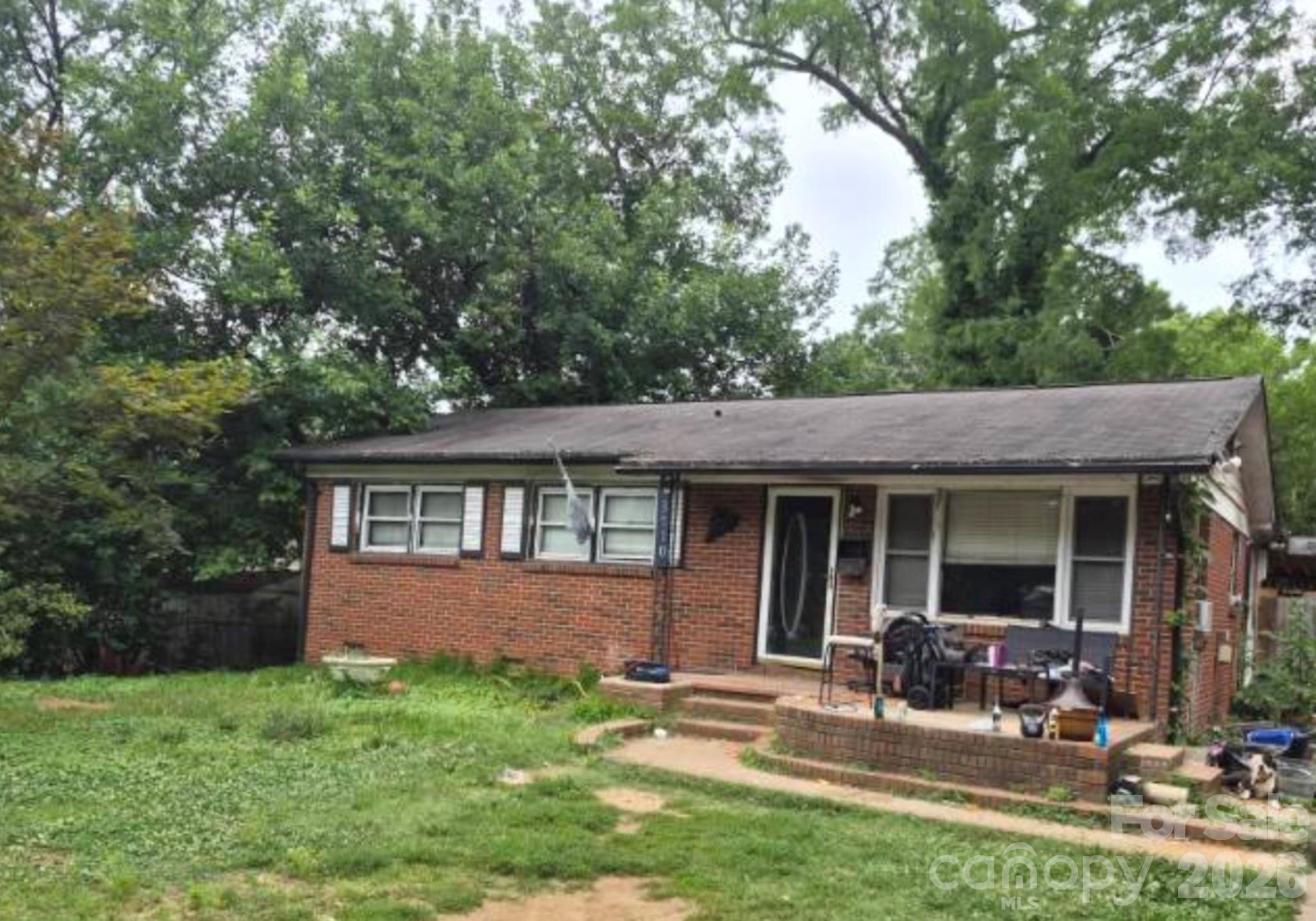 3710 Lynette Court Property Photo 1