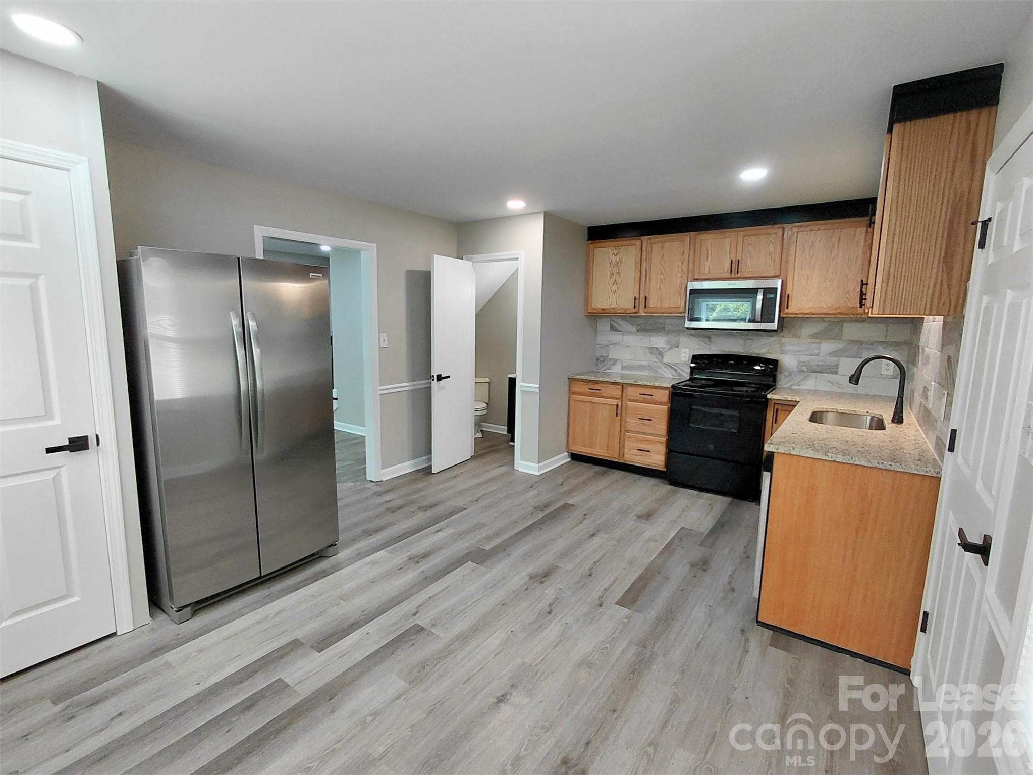 7714 Albemarle Road Property Photo 12