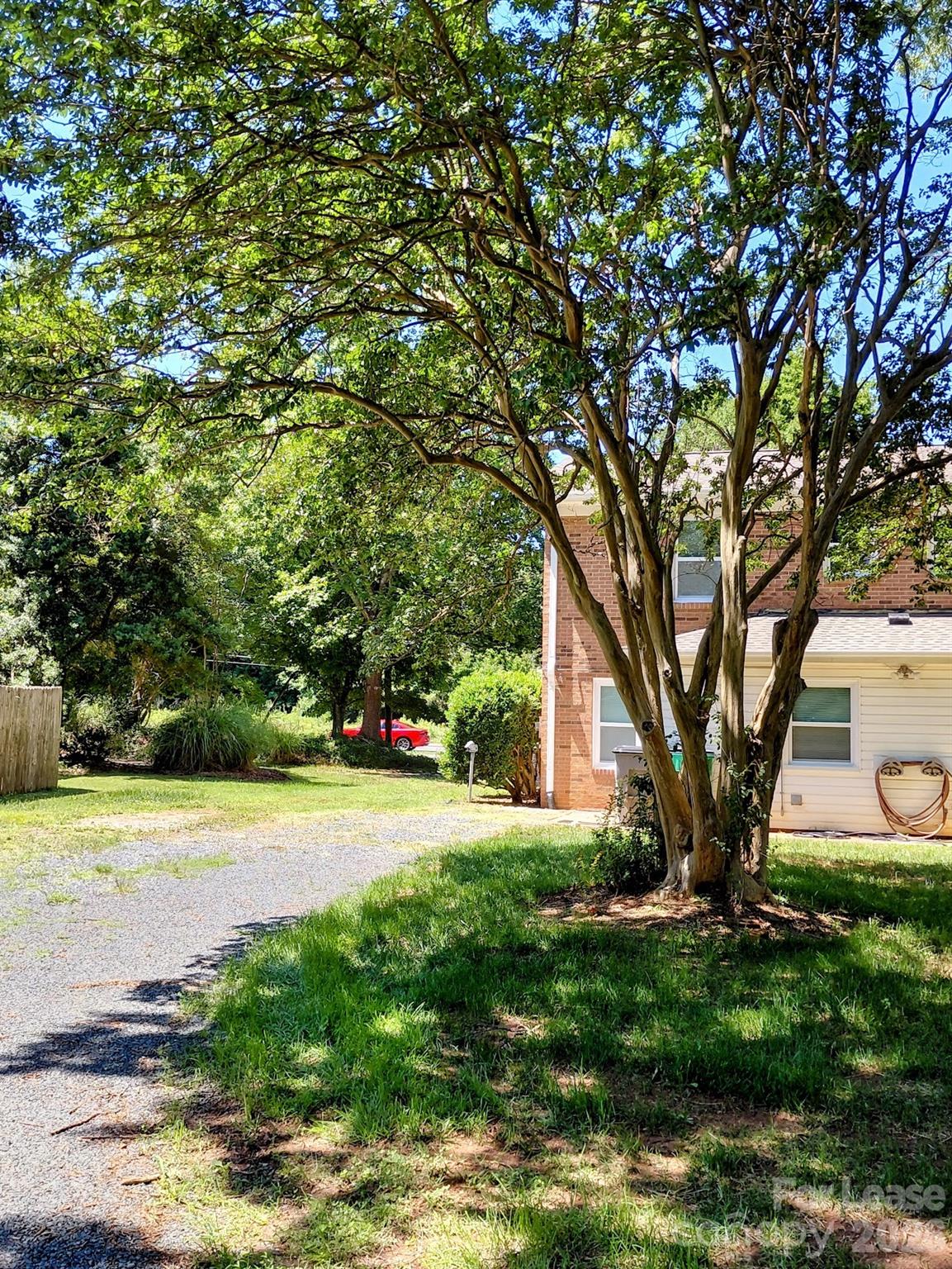 7714 Albemarle Road Property Photo 23