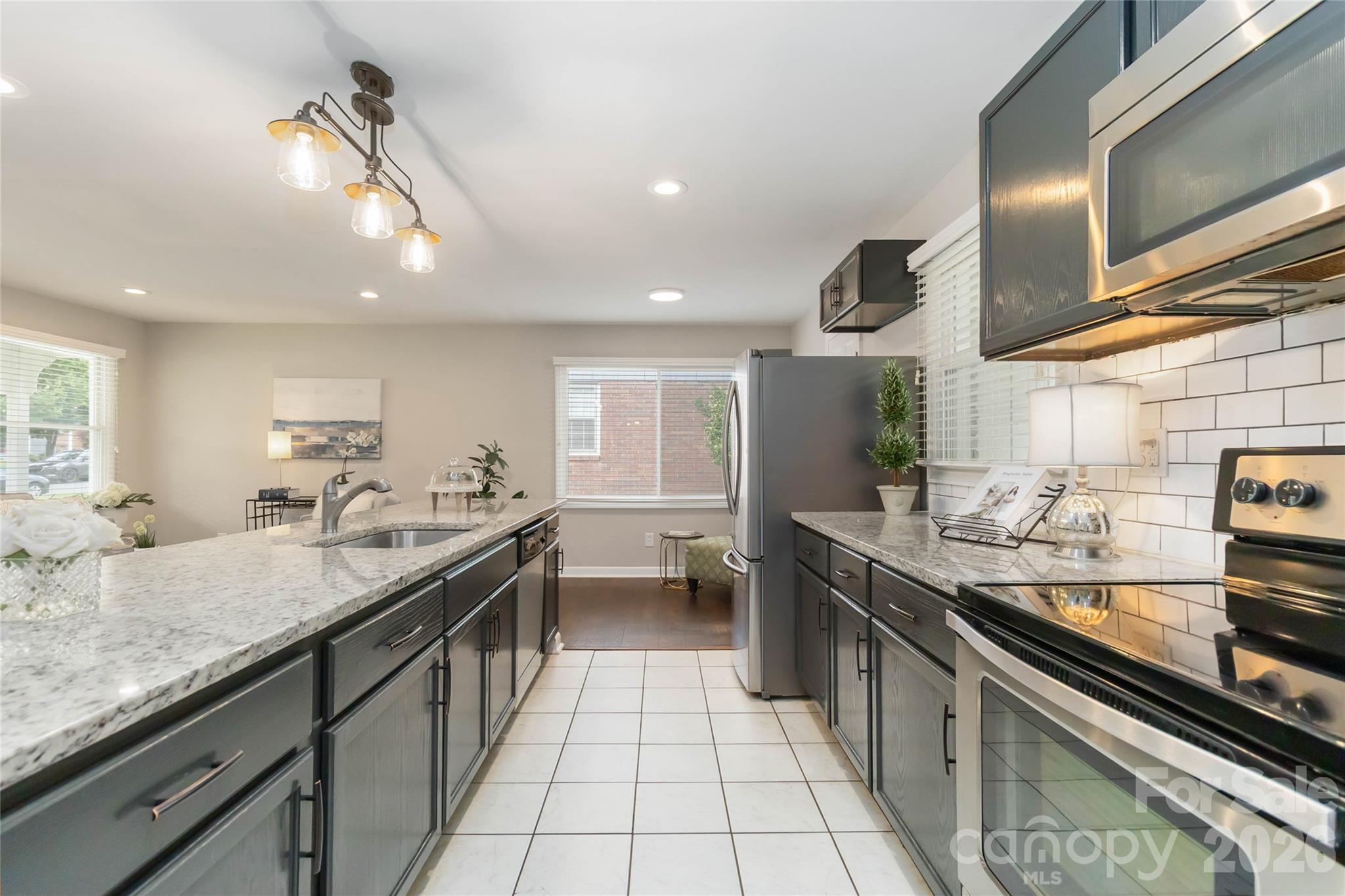 3526 Stonehaven Drive Property Photo 10