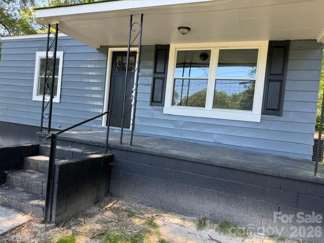 701 N Scruggs Street Property Photo 2