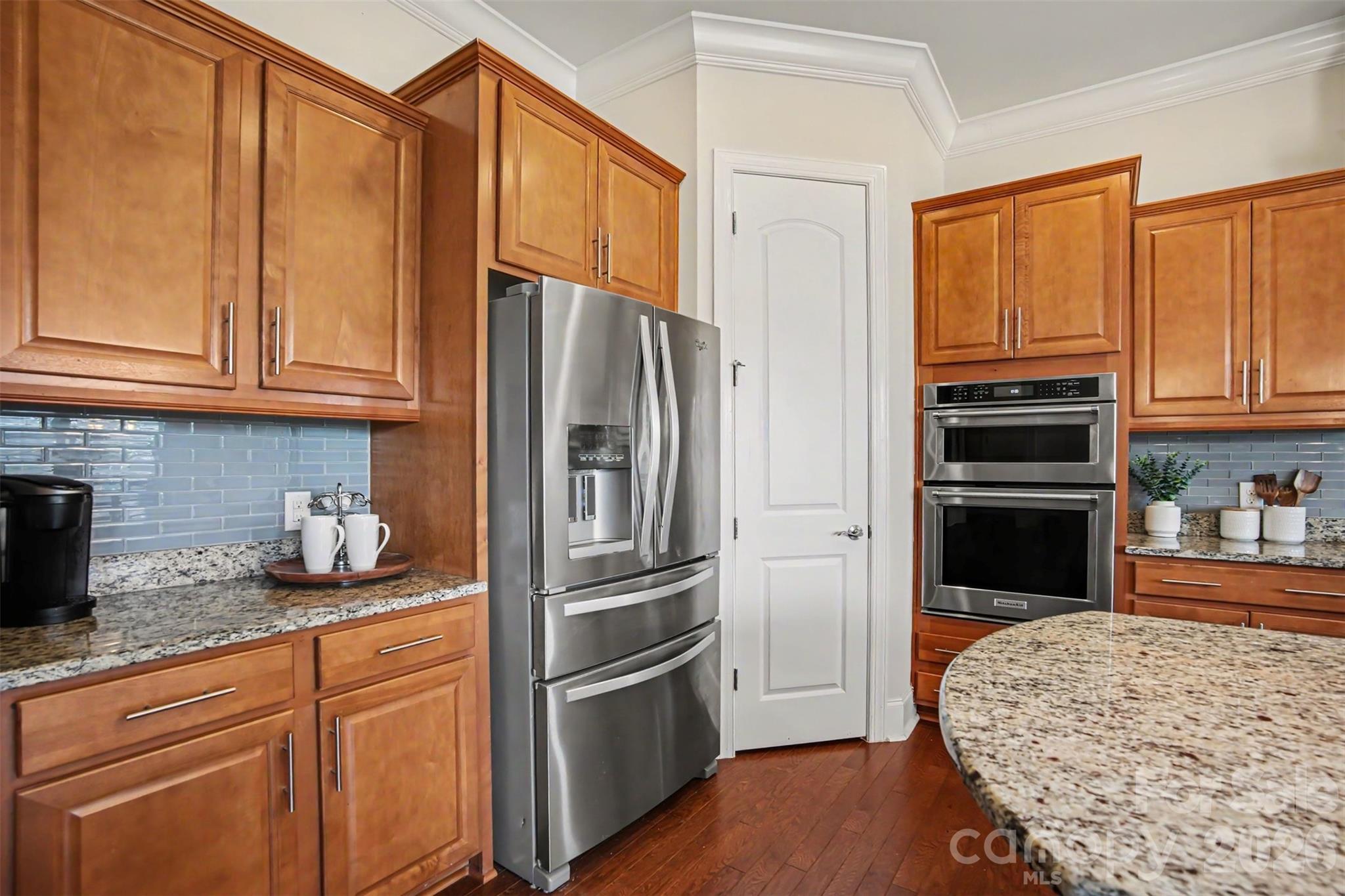 3605 Jumprock Road Property Photo 12