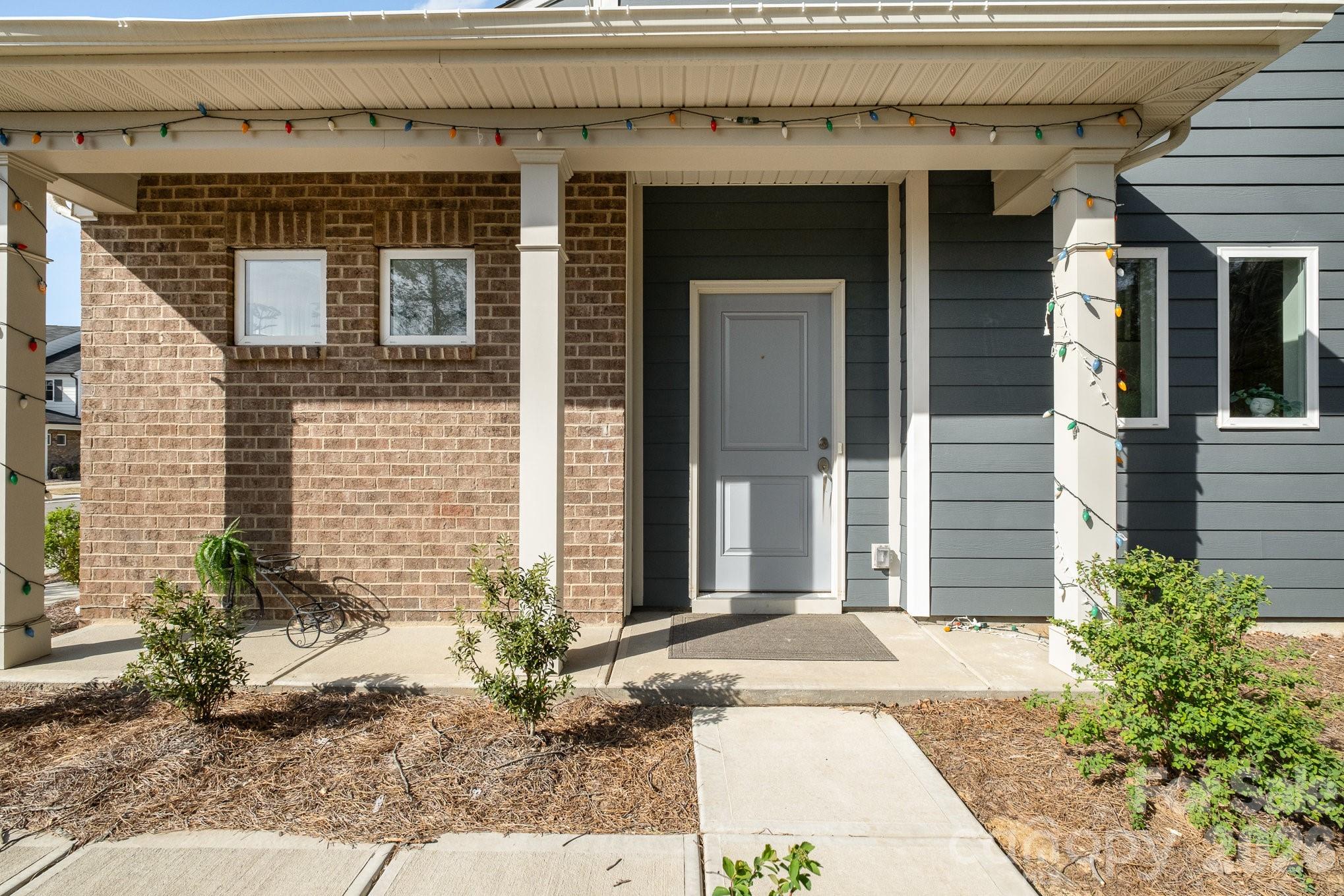 9031 Odell Corners Boulevard Property Photo 3