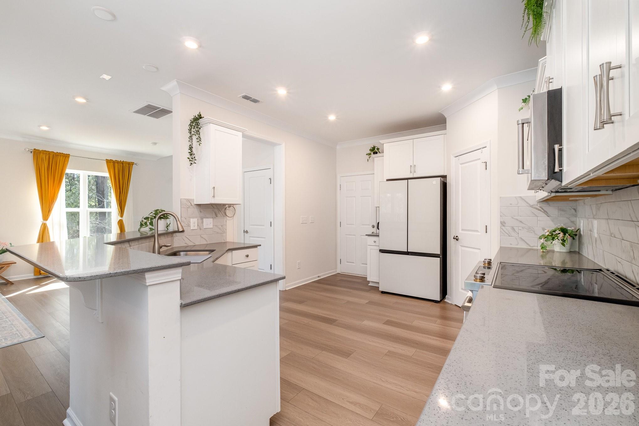 9031 Odell Corners Boulevard Property Photo 15