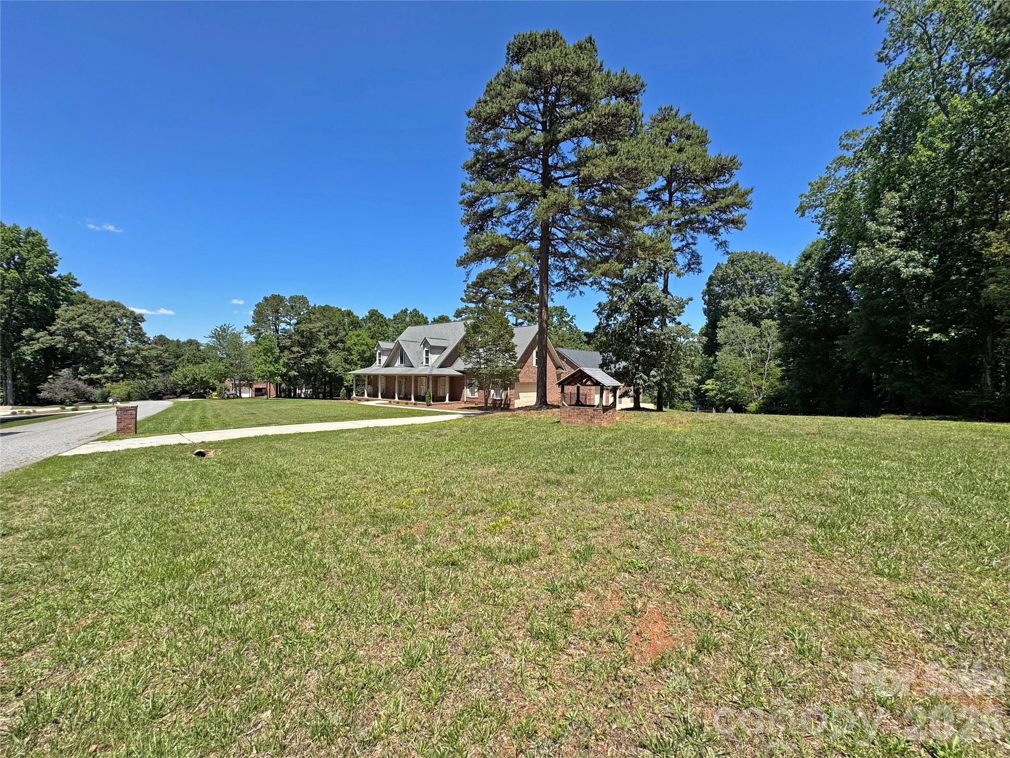 132 Monarch Lane Property Photo 46