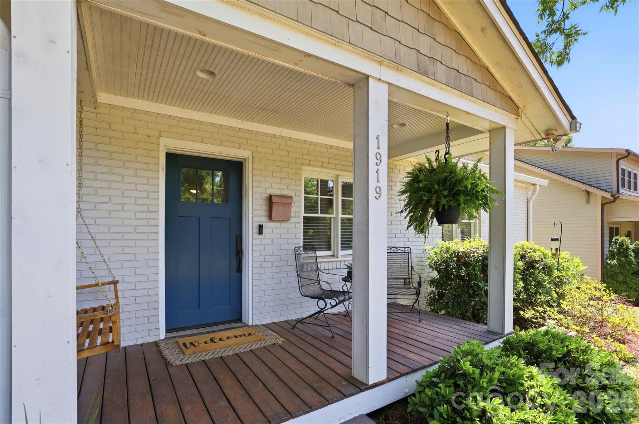 1919 Merriman Avenue Property Photo 2
