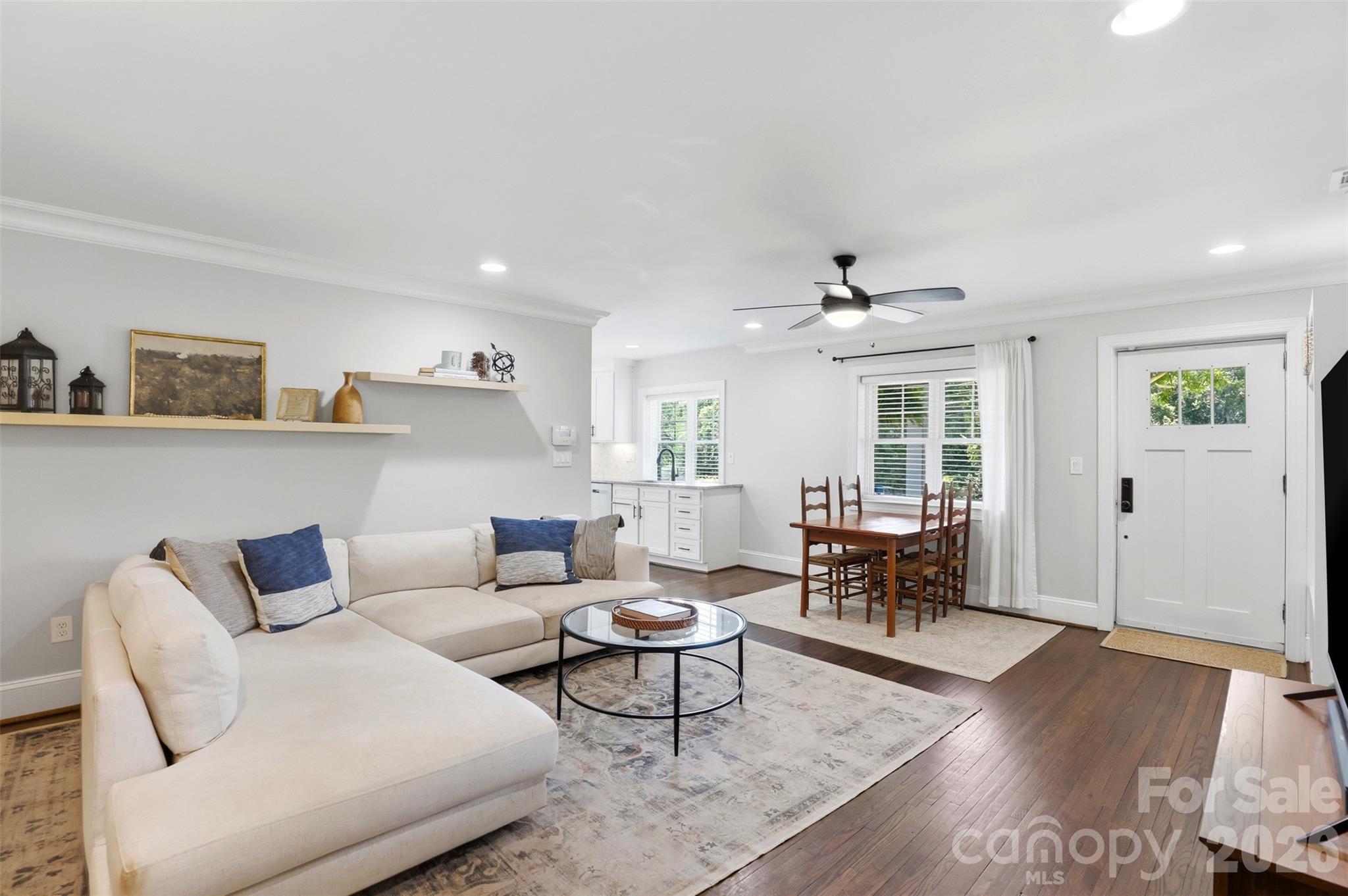 1919 Merriman Avenue Property Photo 5