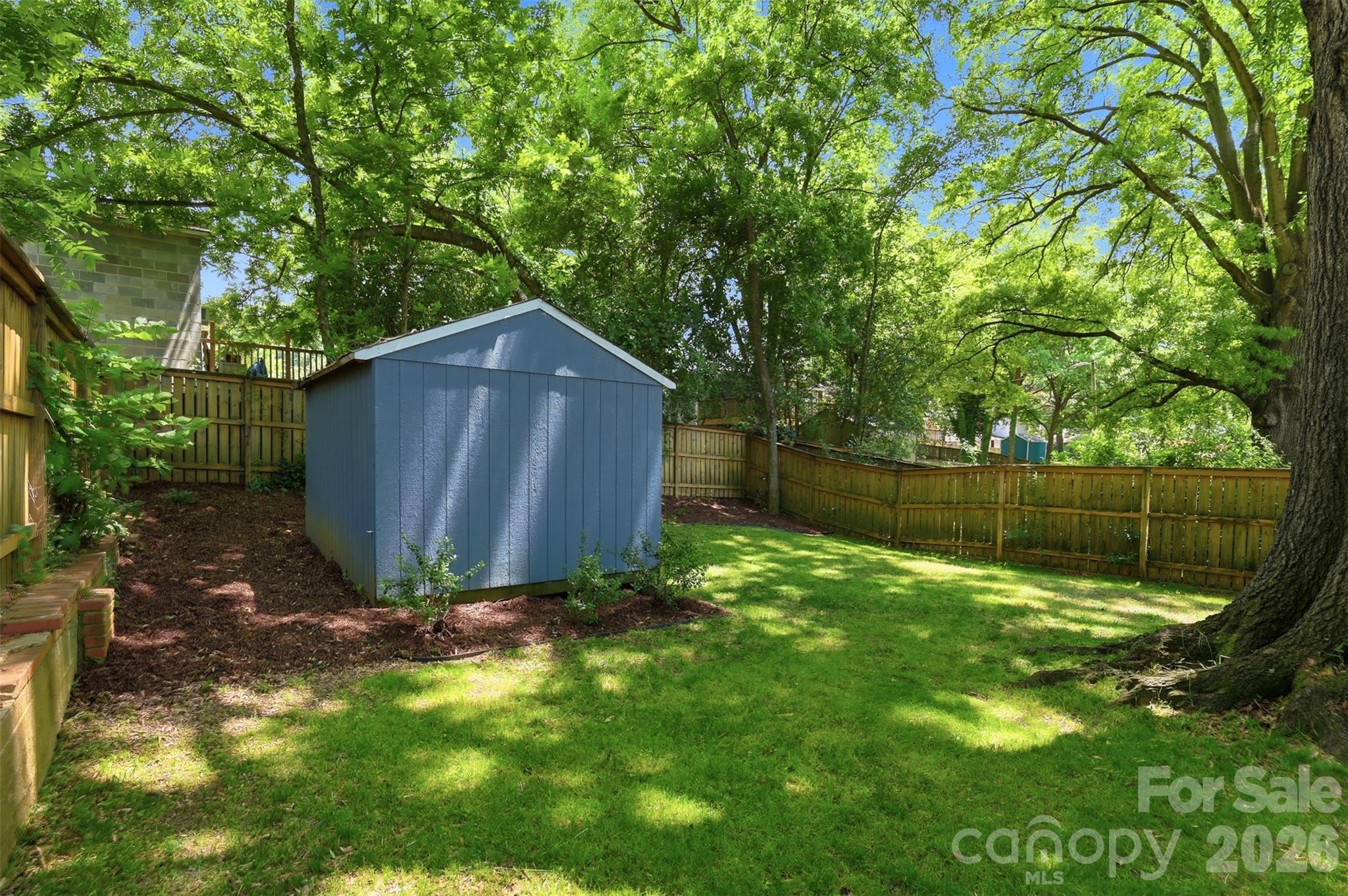 1919 Merriman Avenue Property Photo 22
