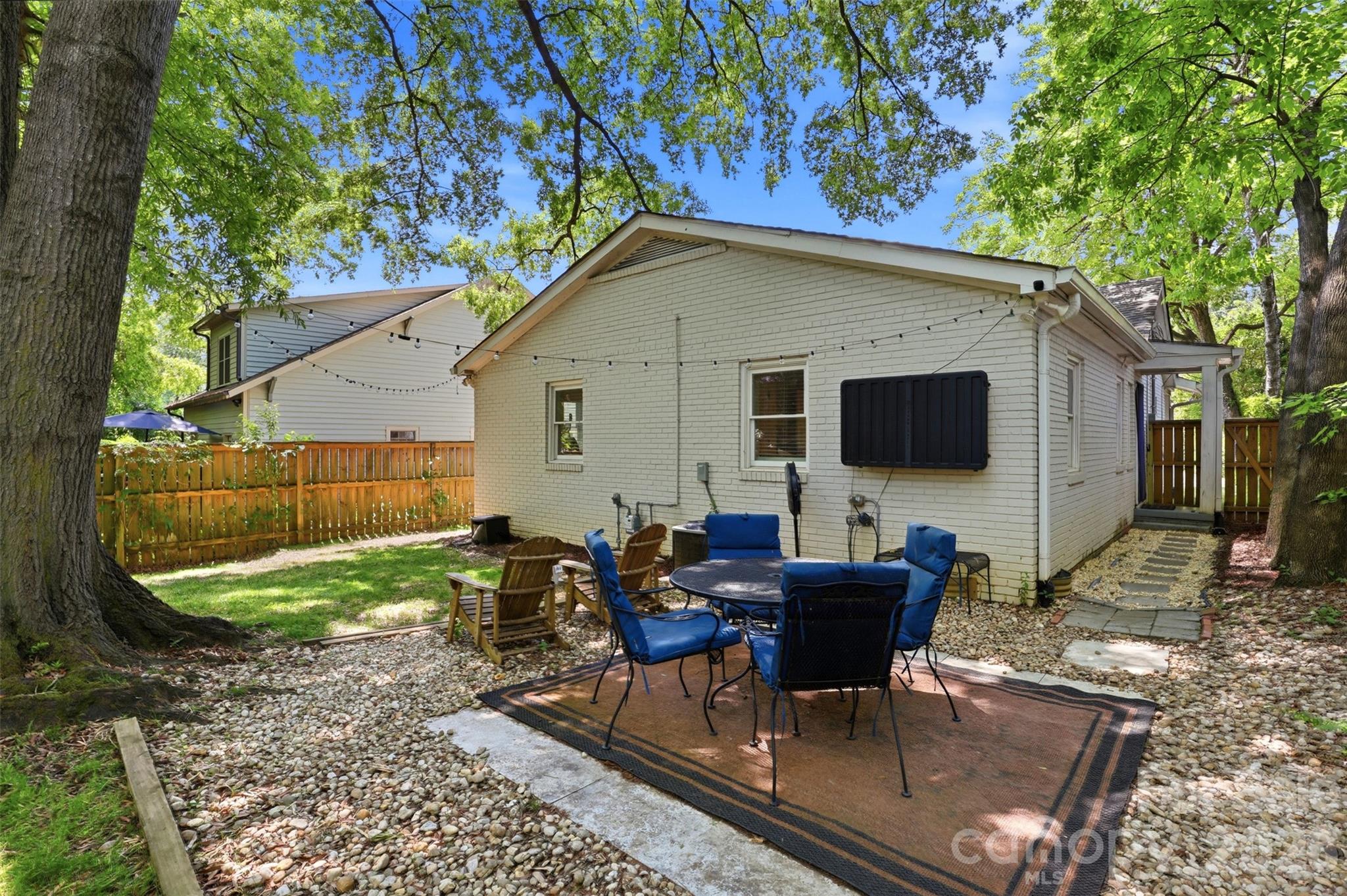 1919 Merriman Avenue Property Photo 23
