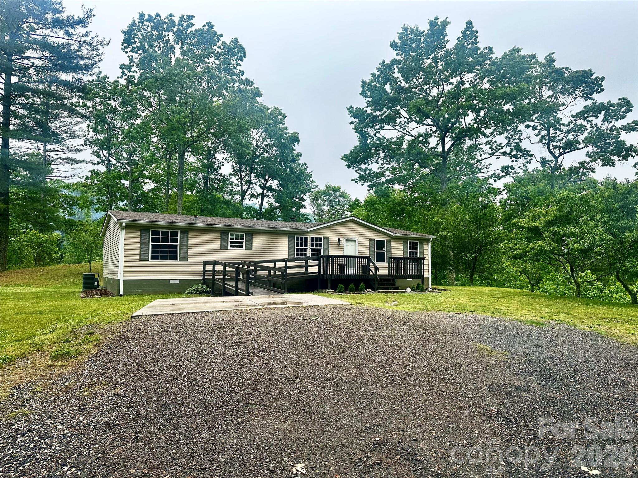 105 Satinwood Drive Property Photo 1