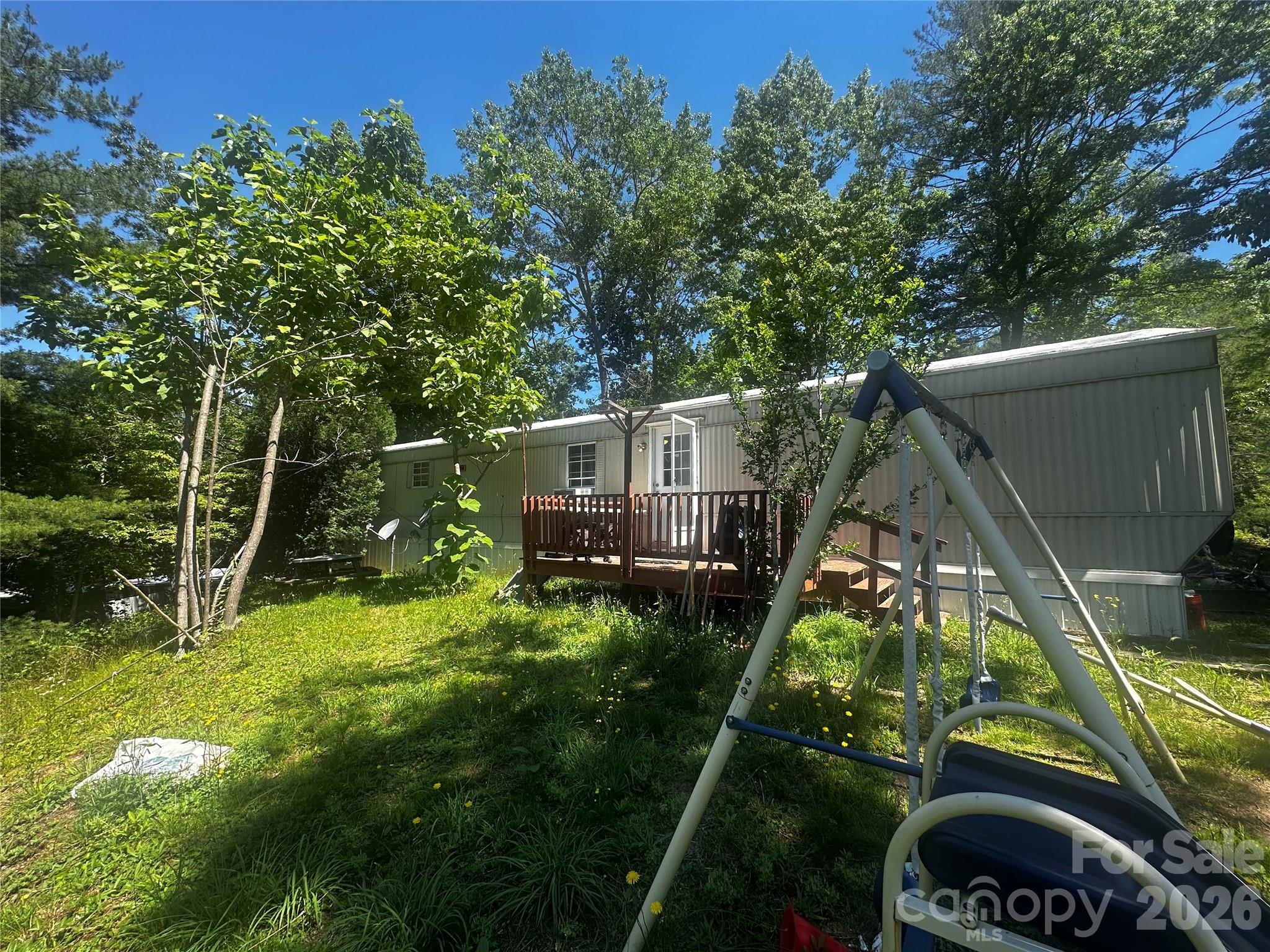 105 Satinwood Drive Property Photo 3
