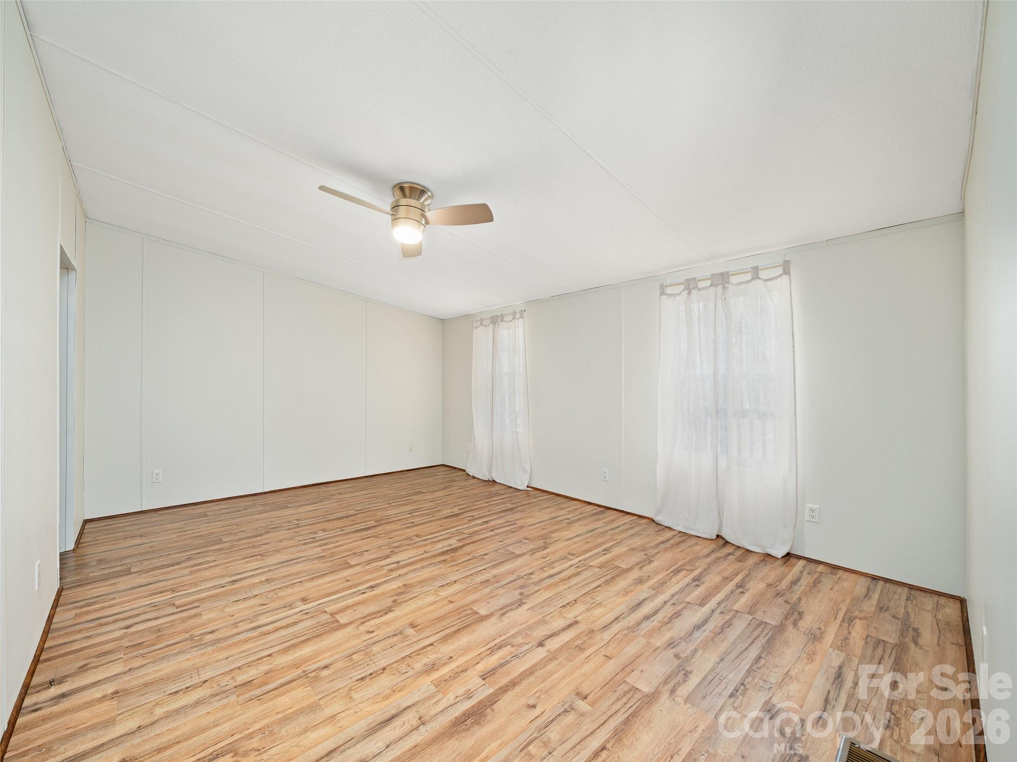 105 Satinwood Drive Property Photo 7