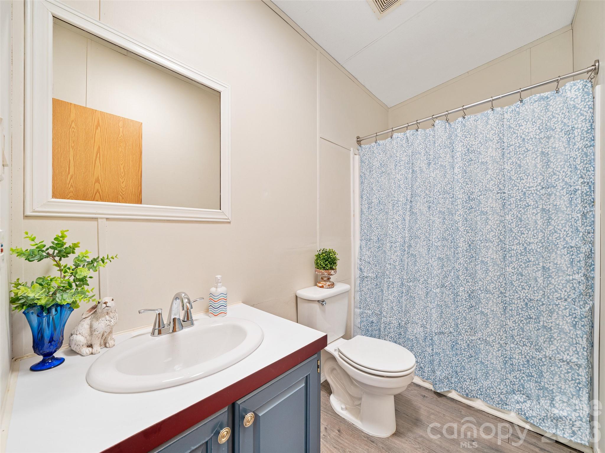 105 Satinwood Drive Property Photo 15