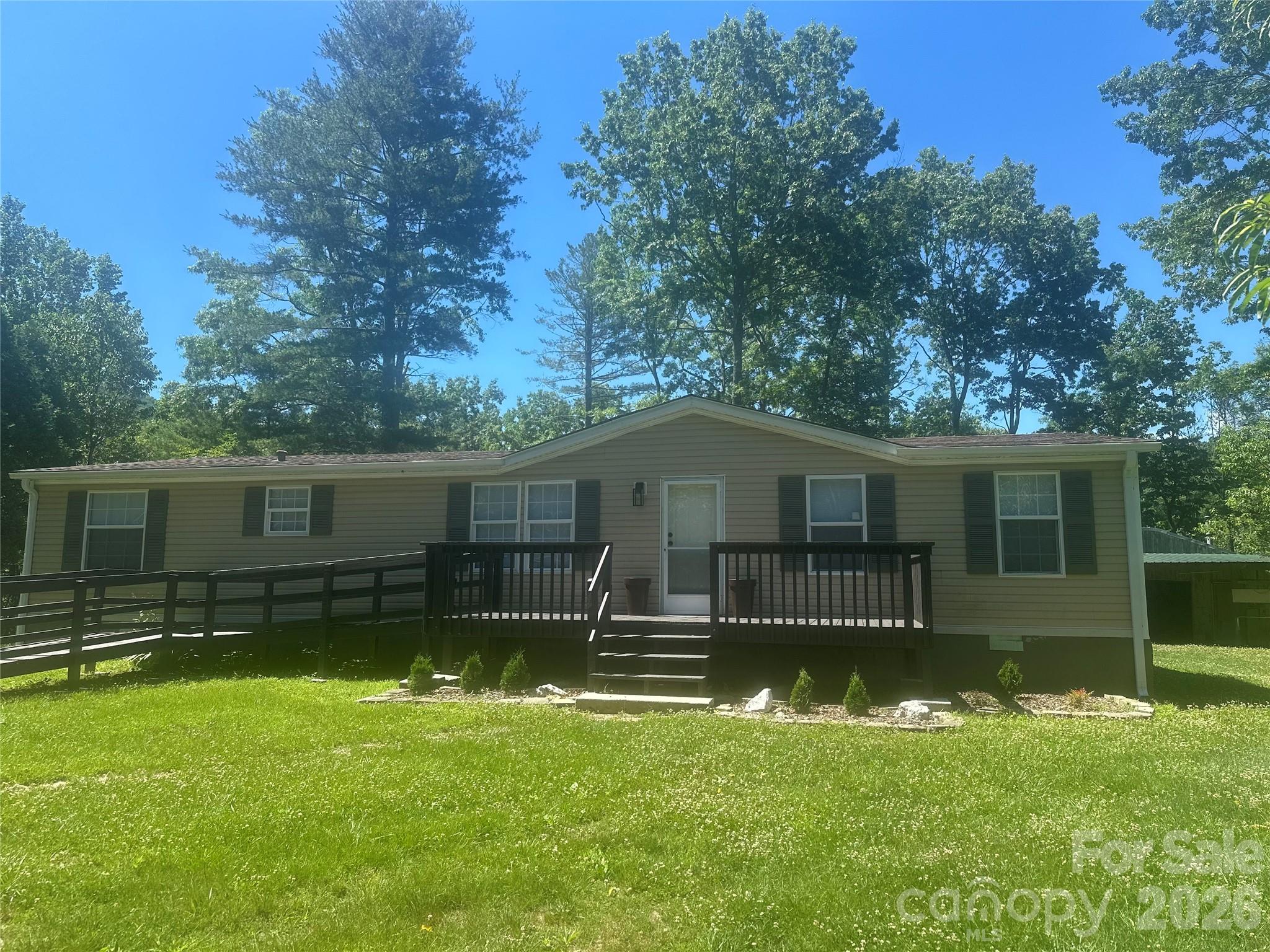105 Satinwood Drive Property Photo 28