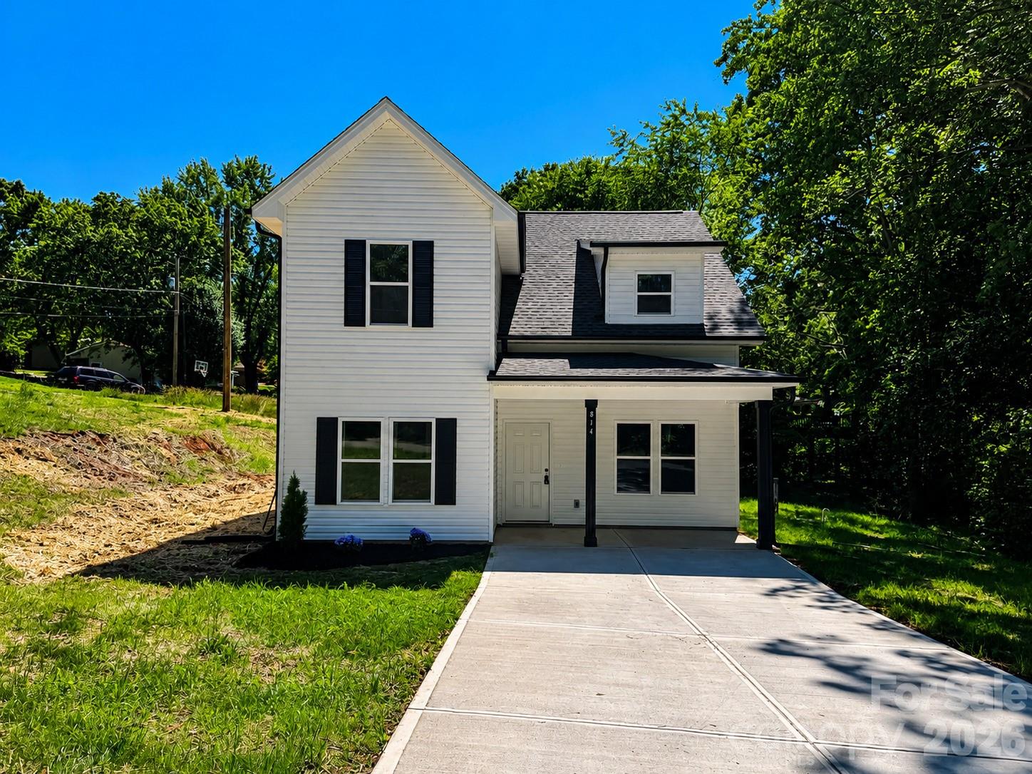 814 E Main Street