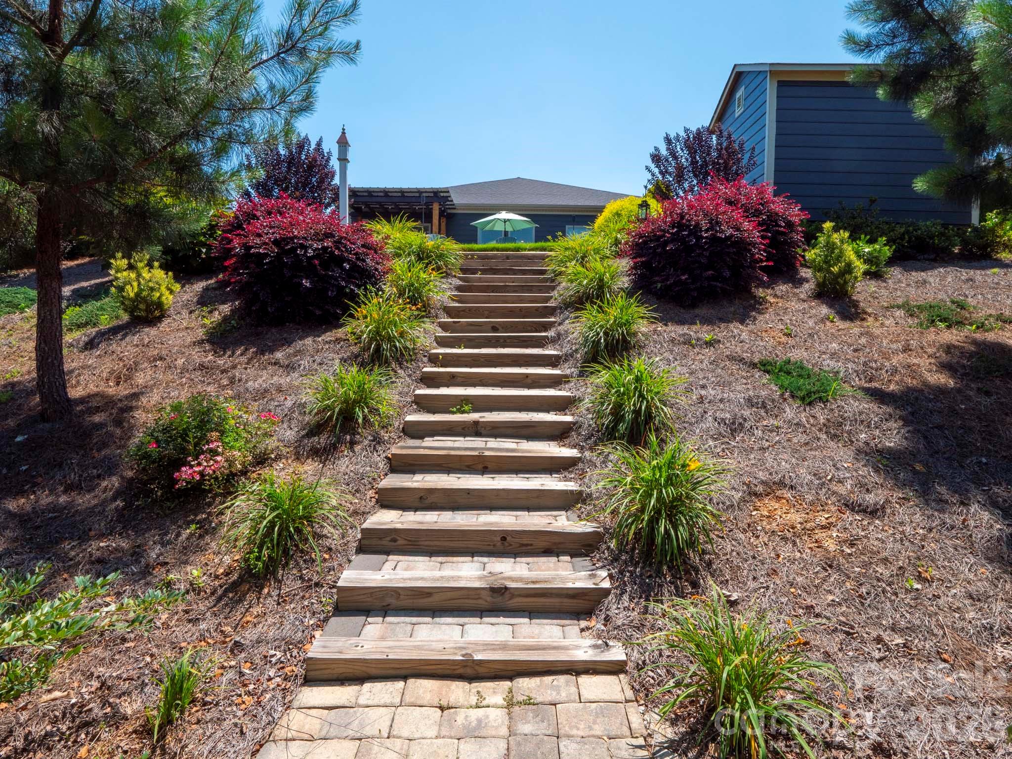 1023 Ellington Downs Way Property Photo 32