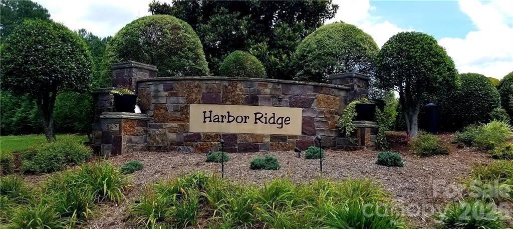 210 Harbor Ridge Drive Property Photo 2
