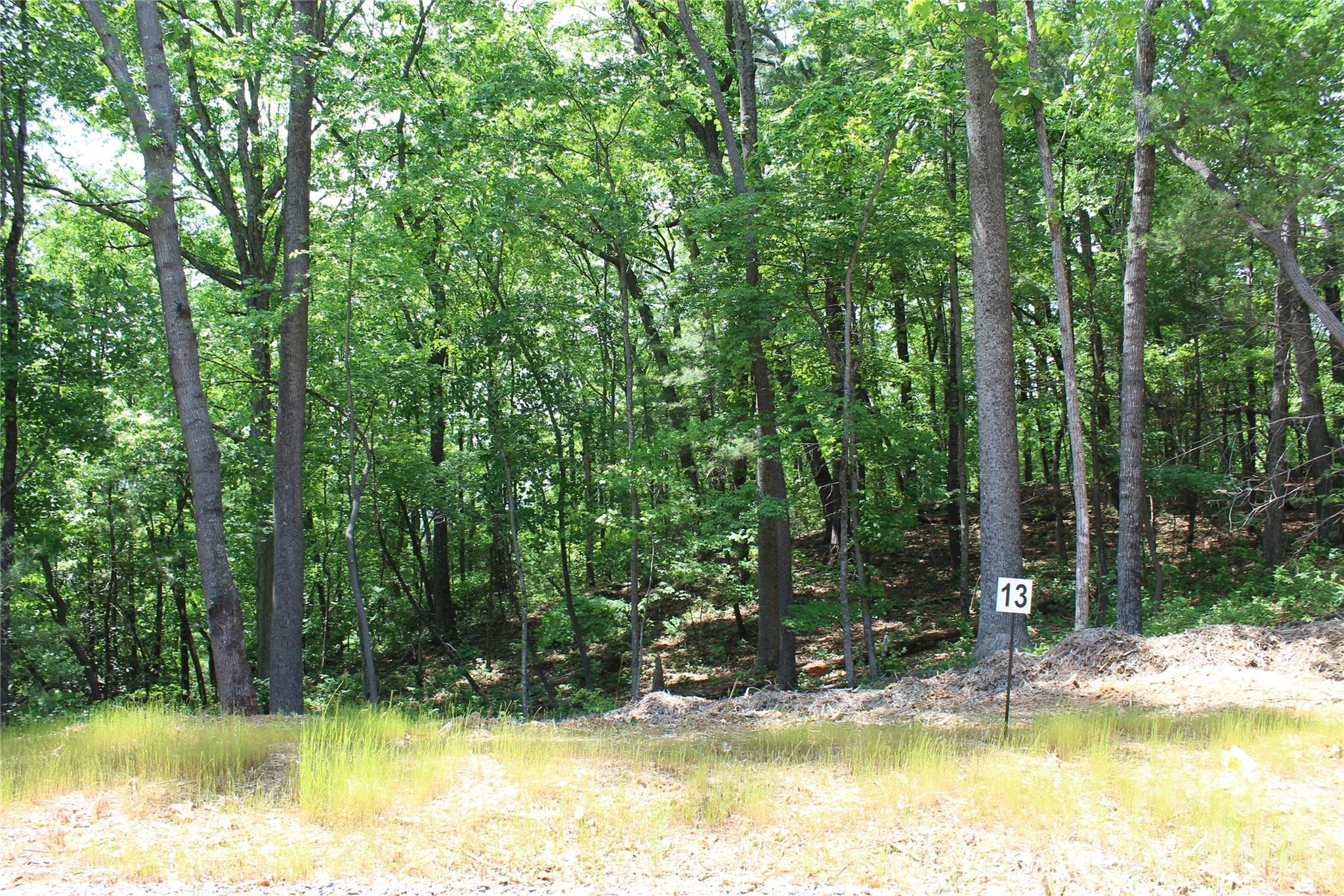 000 Northview Drive 13 Property Photo 6