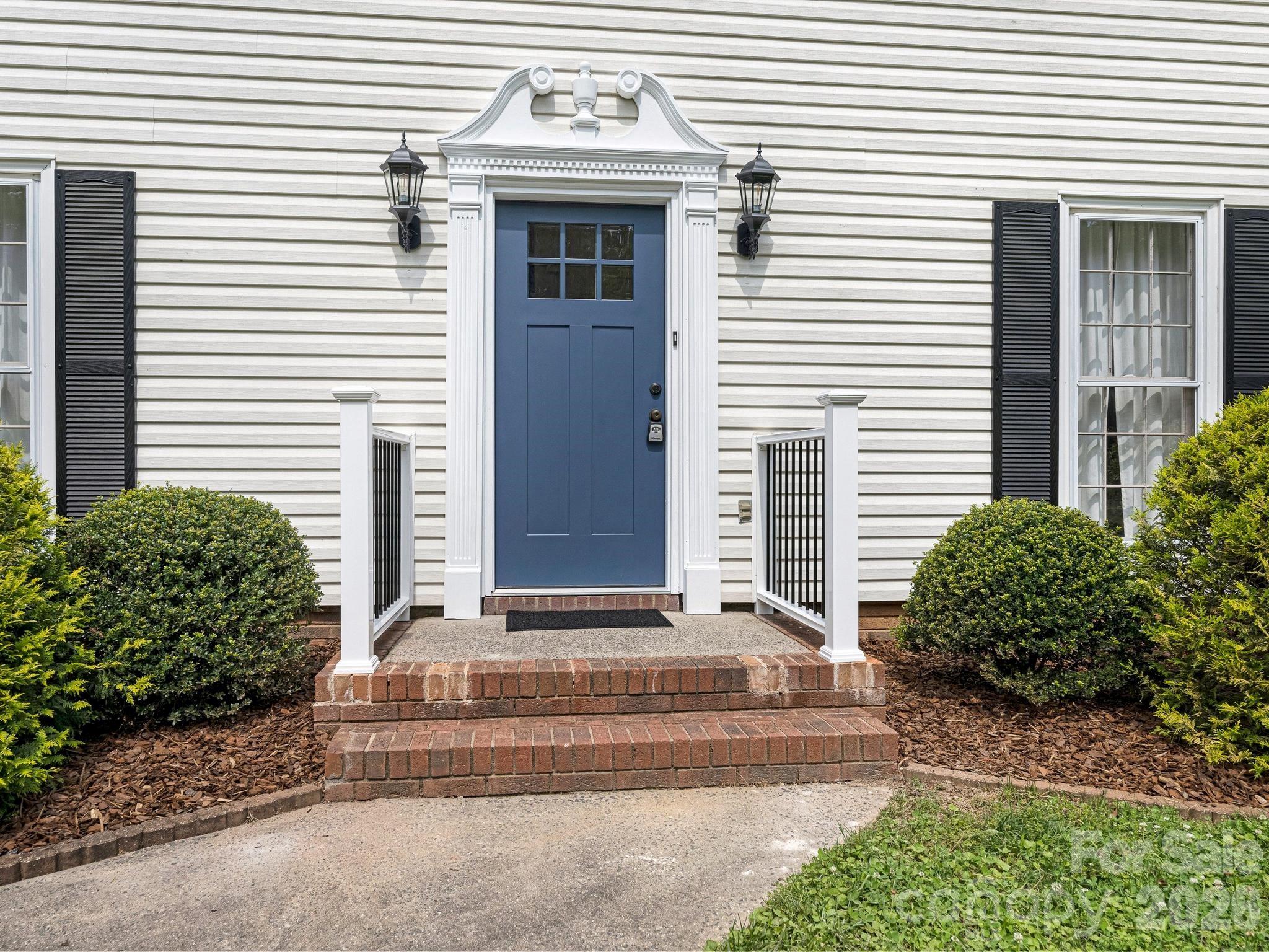 11510 Painted Tree Road Property Photo 2