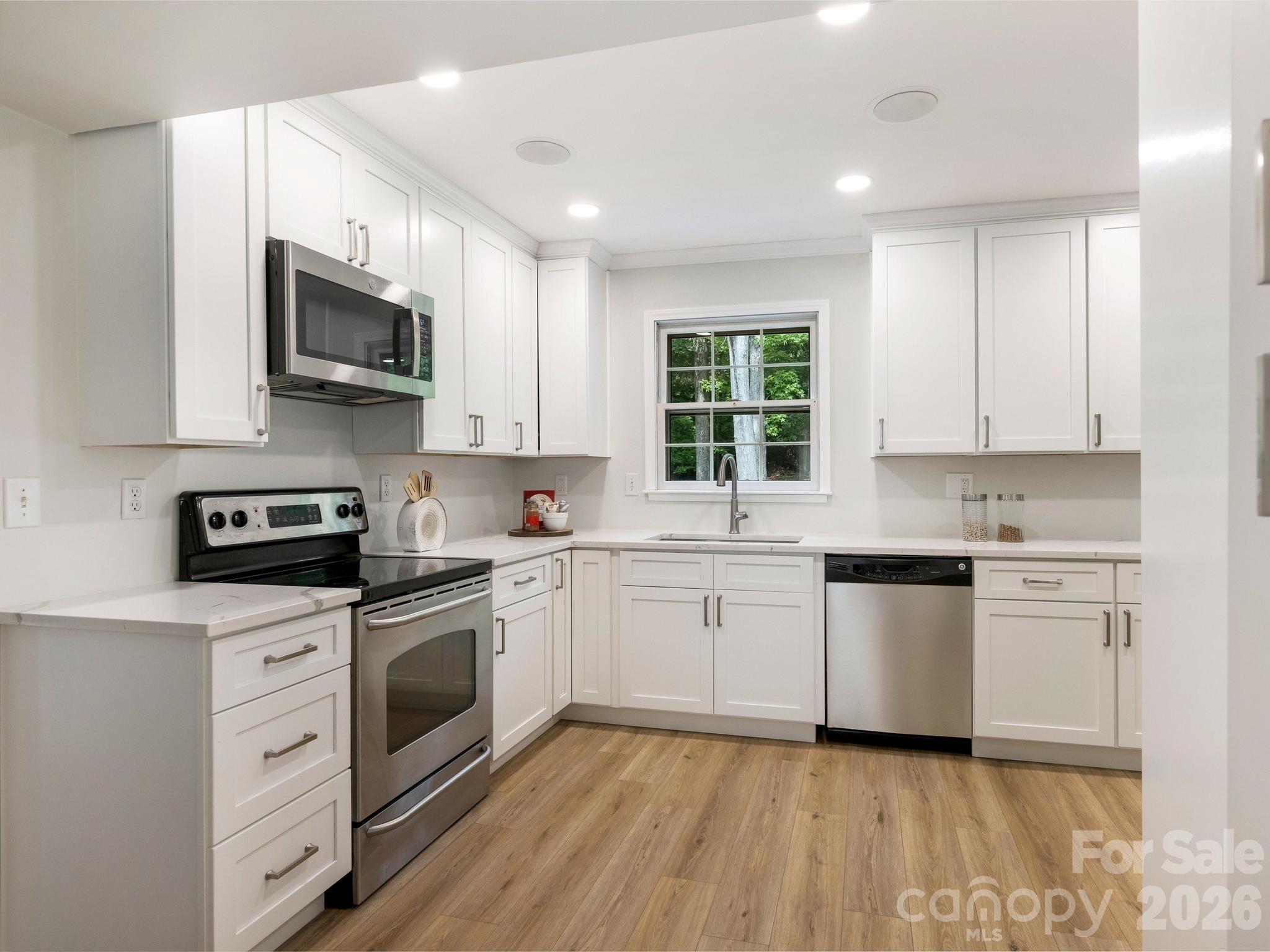 11510 Painted Tree Road Property Photo 10