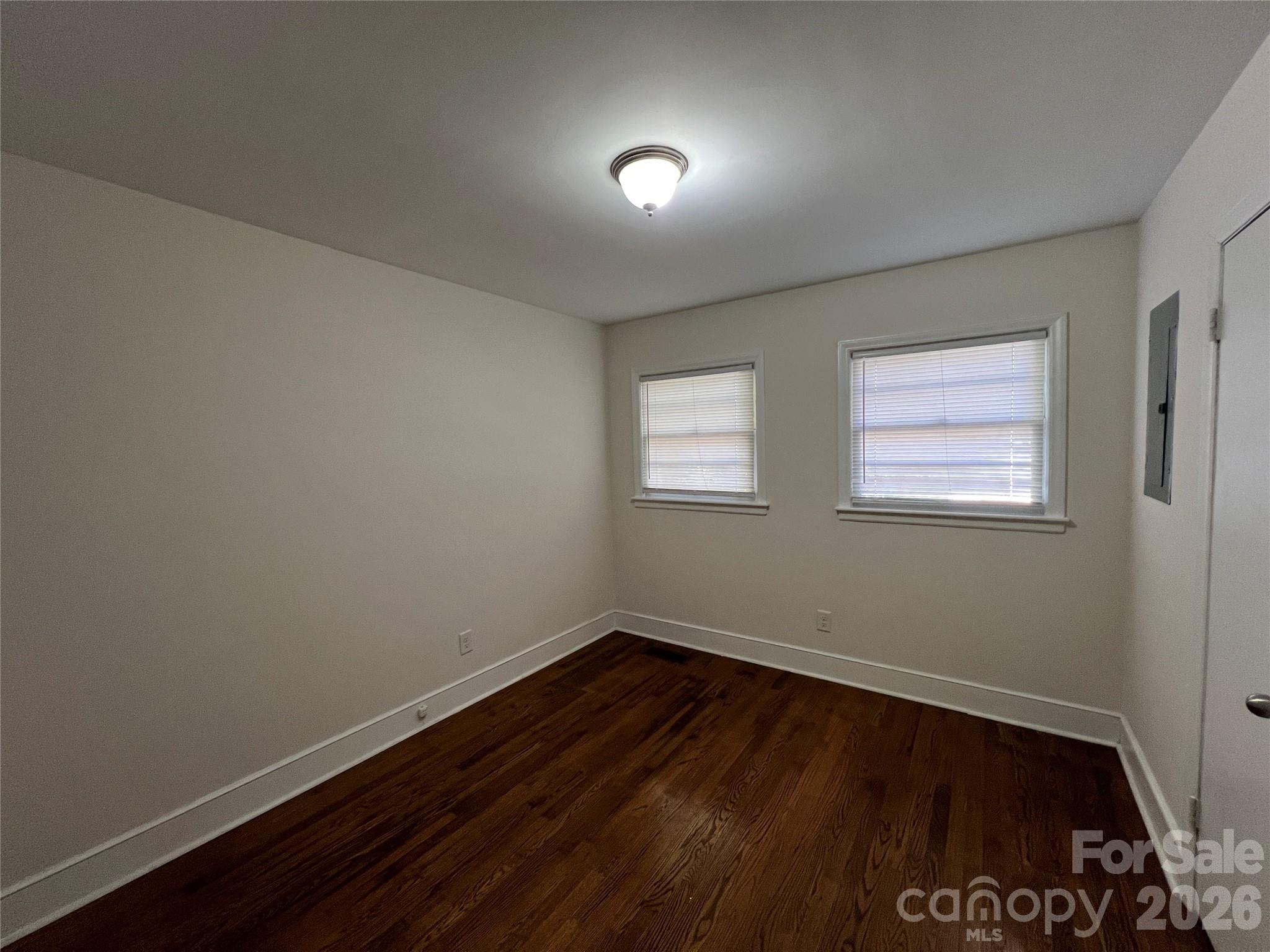 128 Woodlynn Drive Property Photo 16