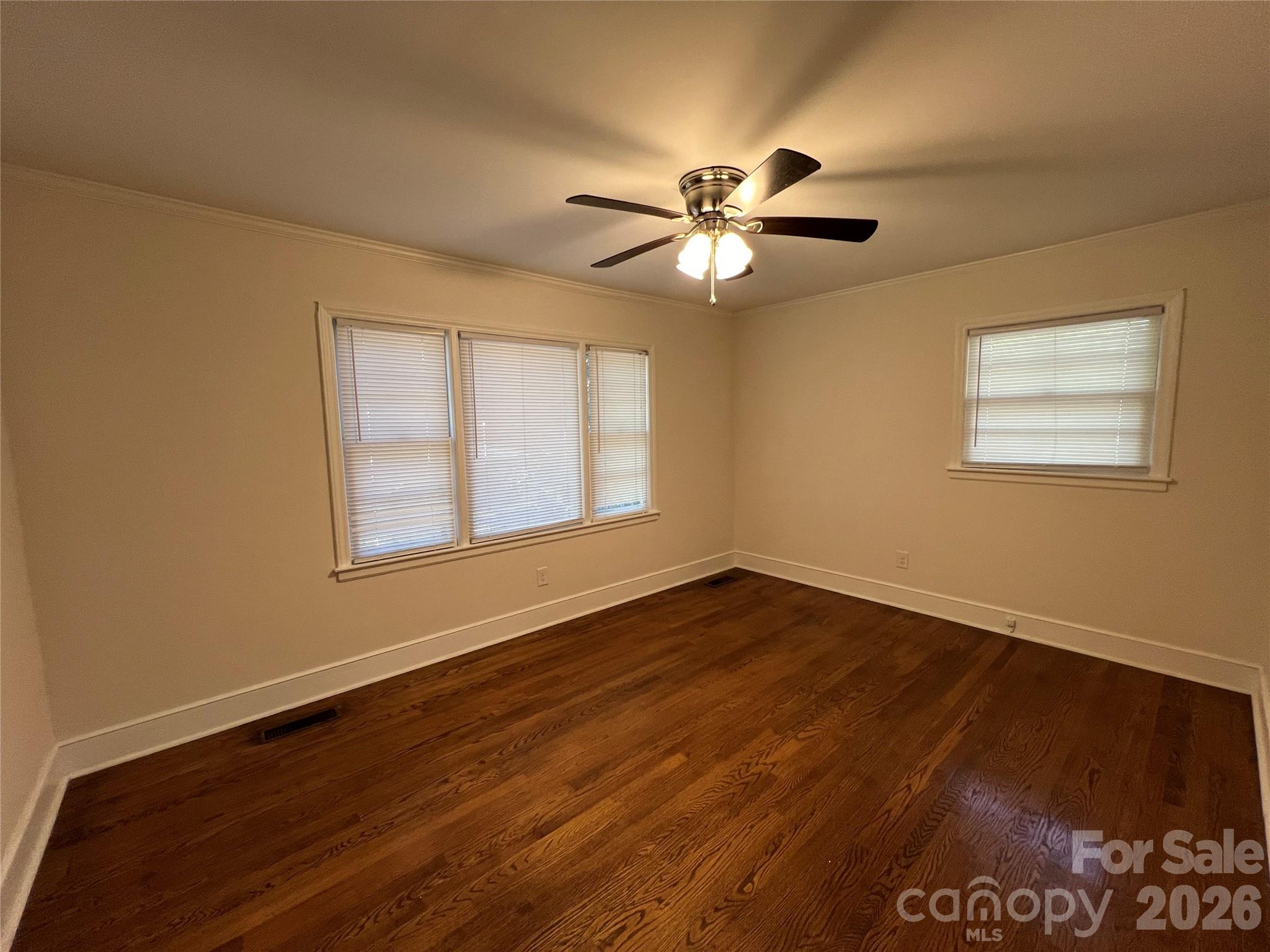 128 Woodlynn Drive Property Photo 18
