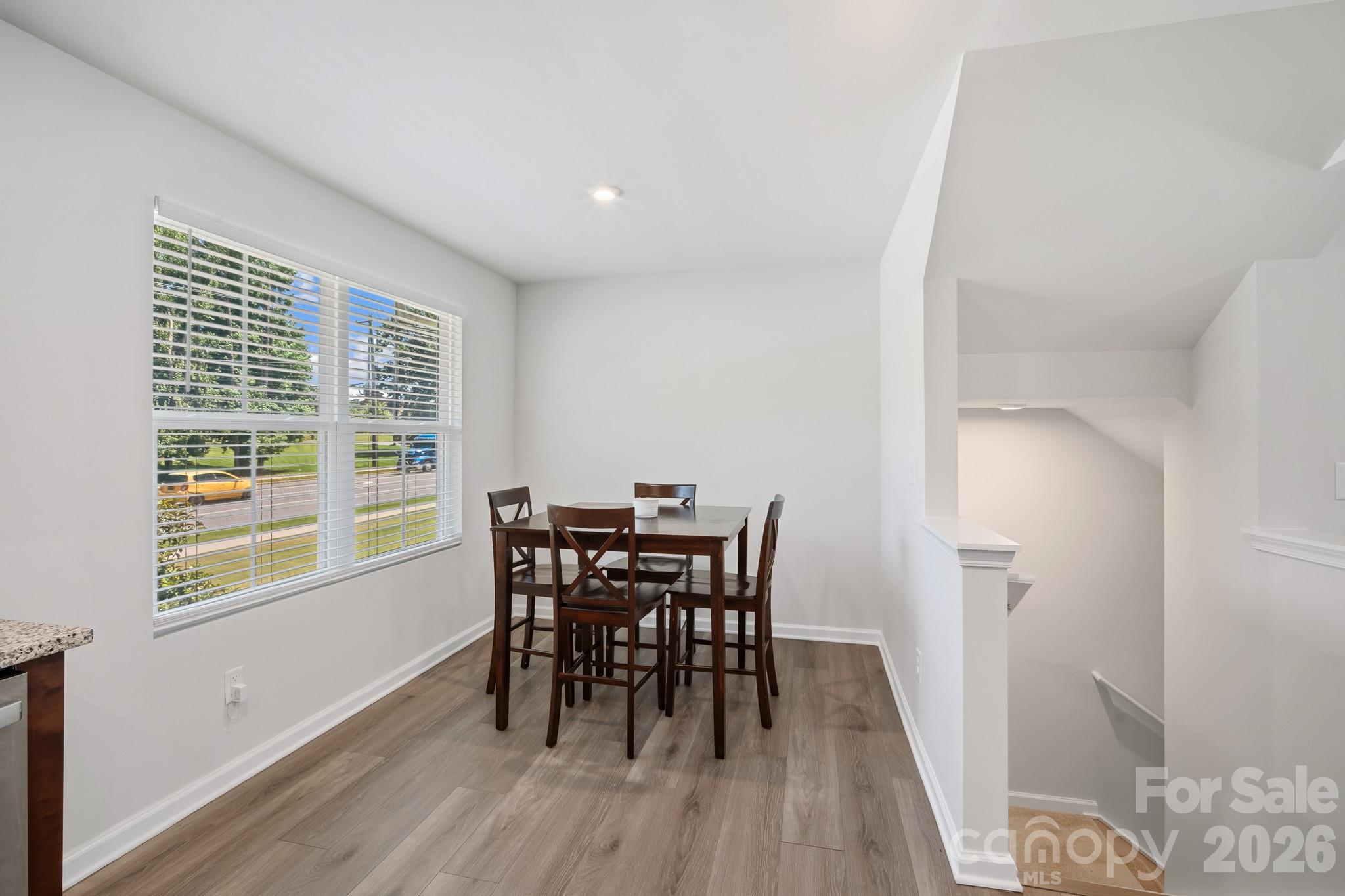 2051 Langer Street Property Photo 7