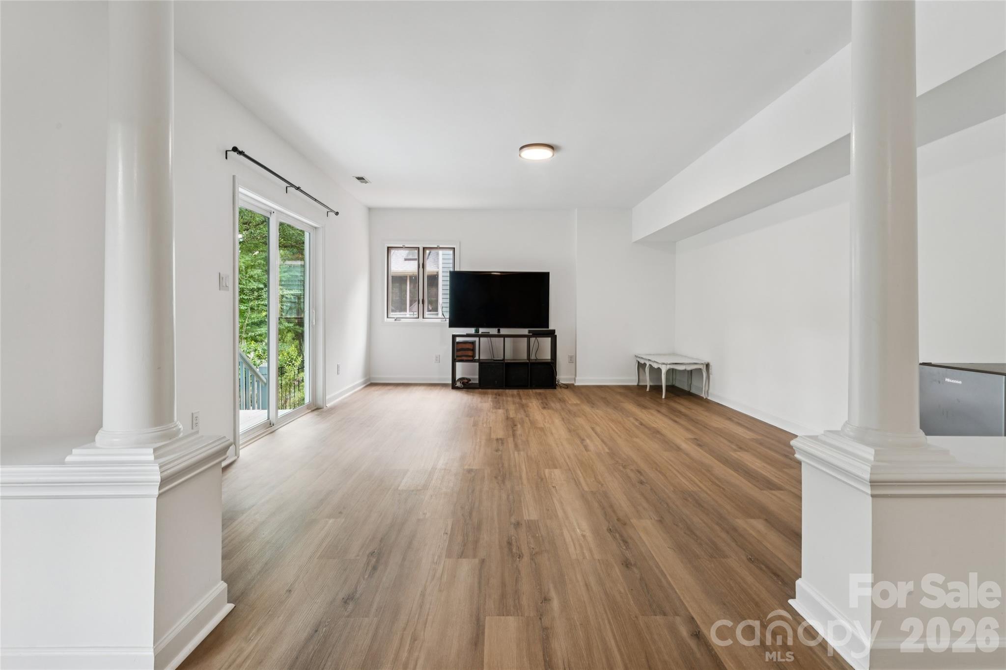 26049 Neptunes Landing Property Photo 20