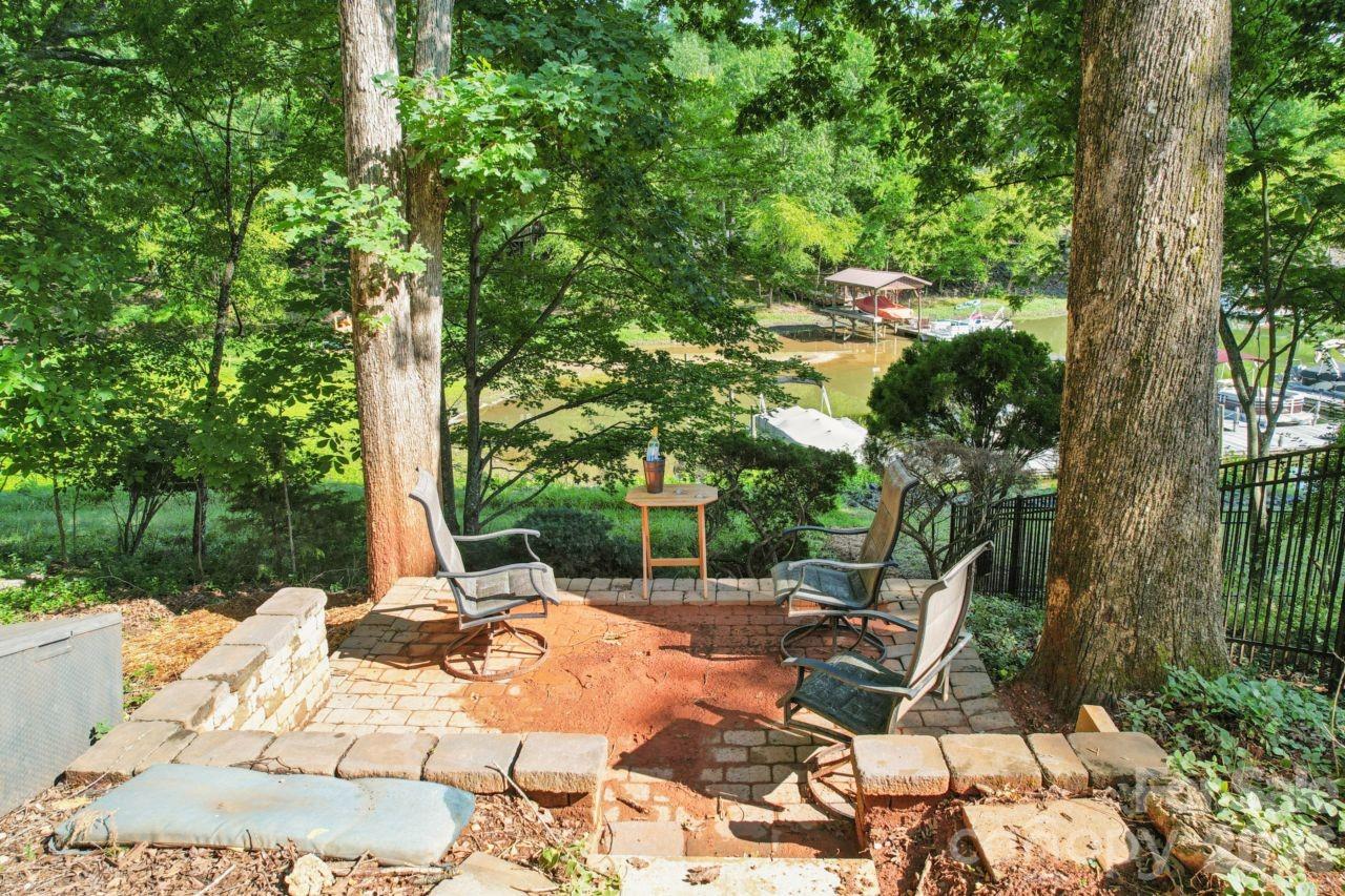 26049 Neptunes Landing Property Photo 27