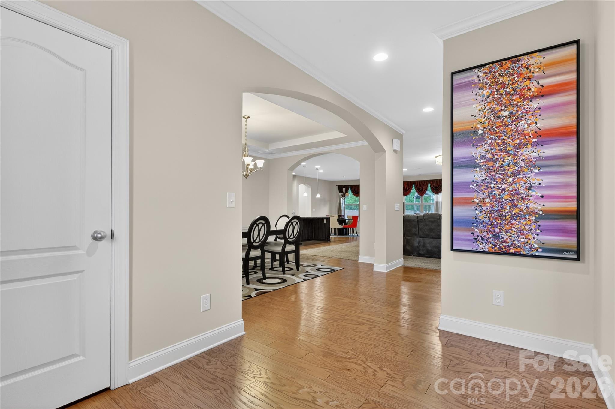 726 Lingfield Lane Property Photo 14