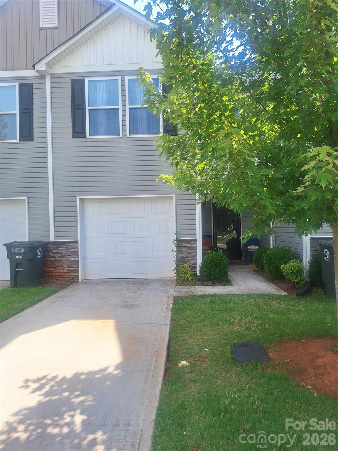 1455 Cypress Loop 33 Property Photo 2
