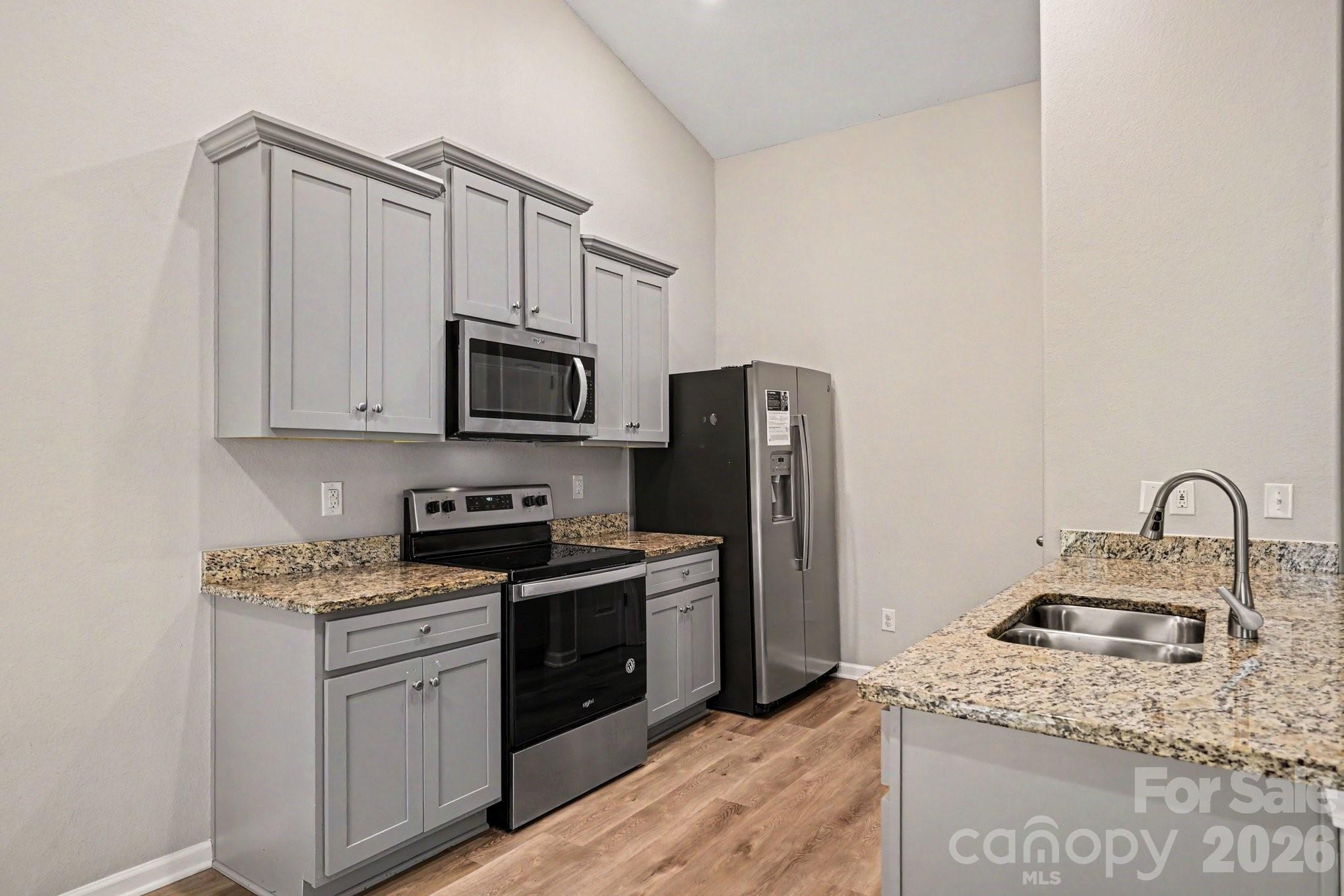 1029 Culver Spring Way Property Photo 4