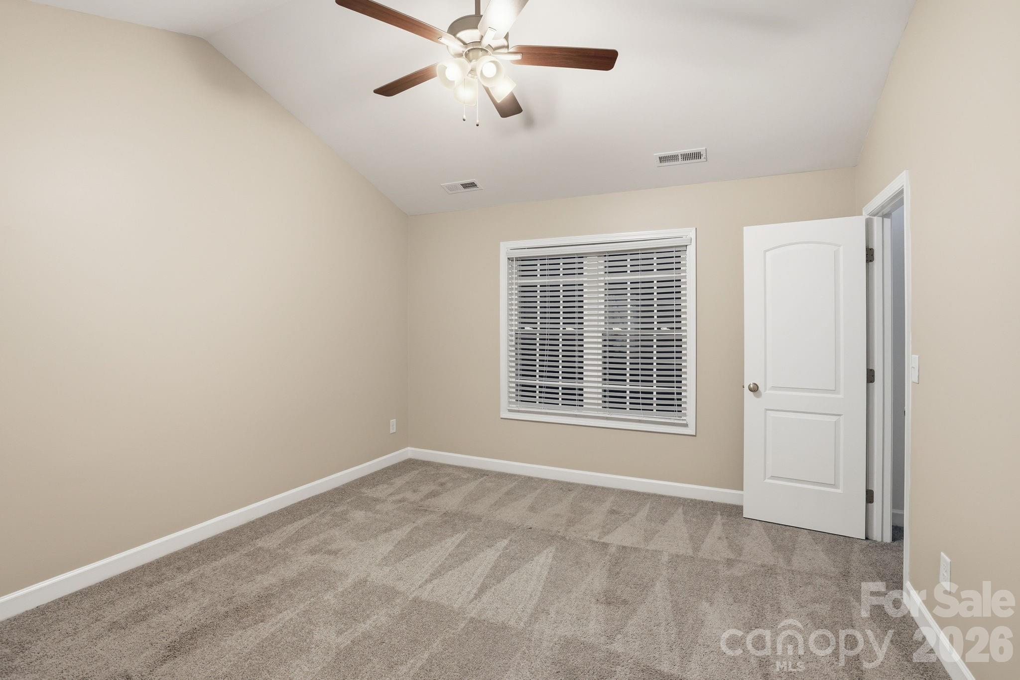 719 Hillside Street Property Photo 9