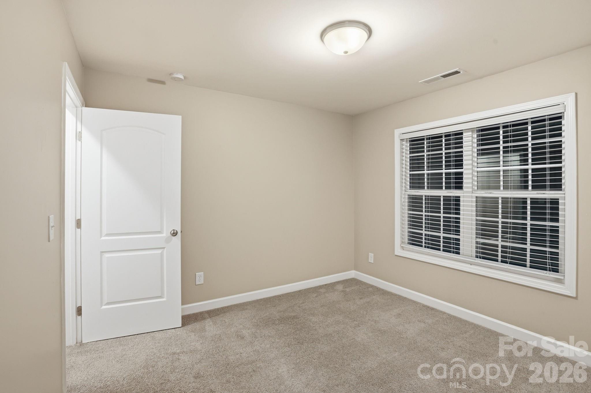 719 Hillside Street Property Photo 11