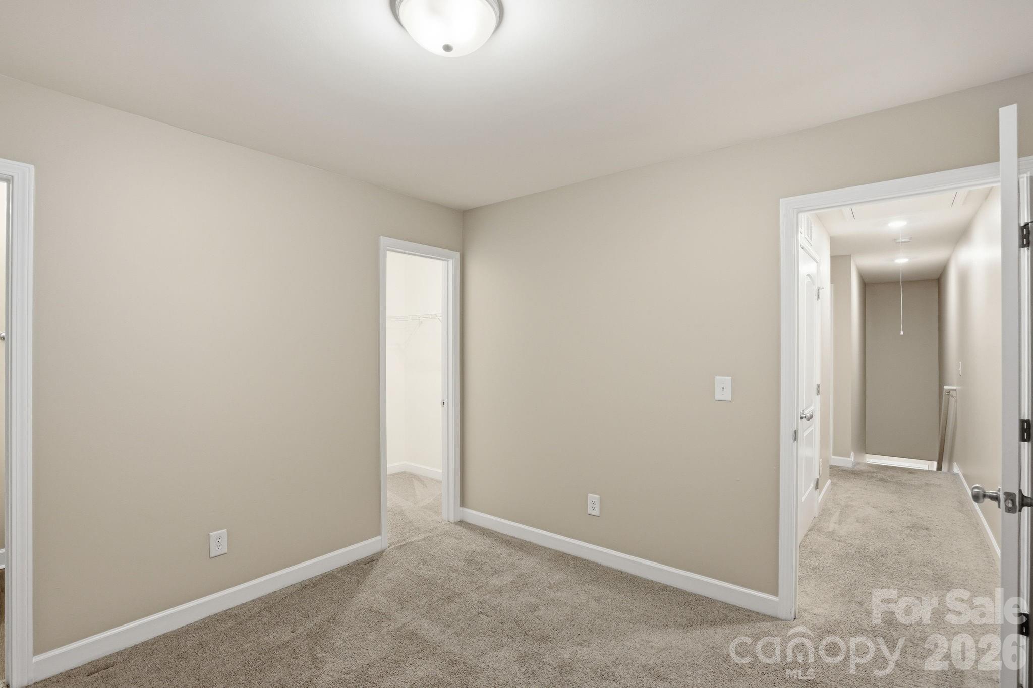 719 Hillside Street Property Photo 19