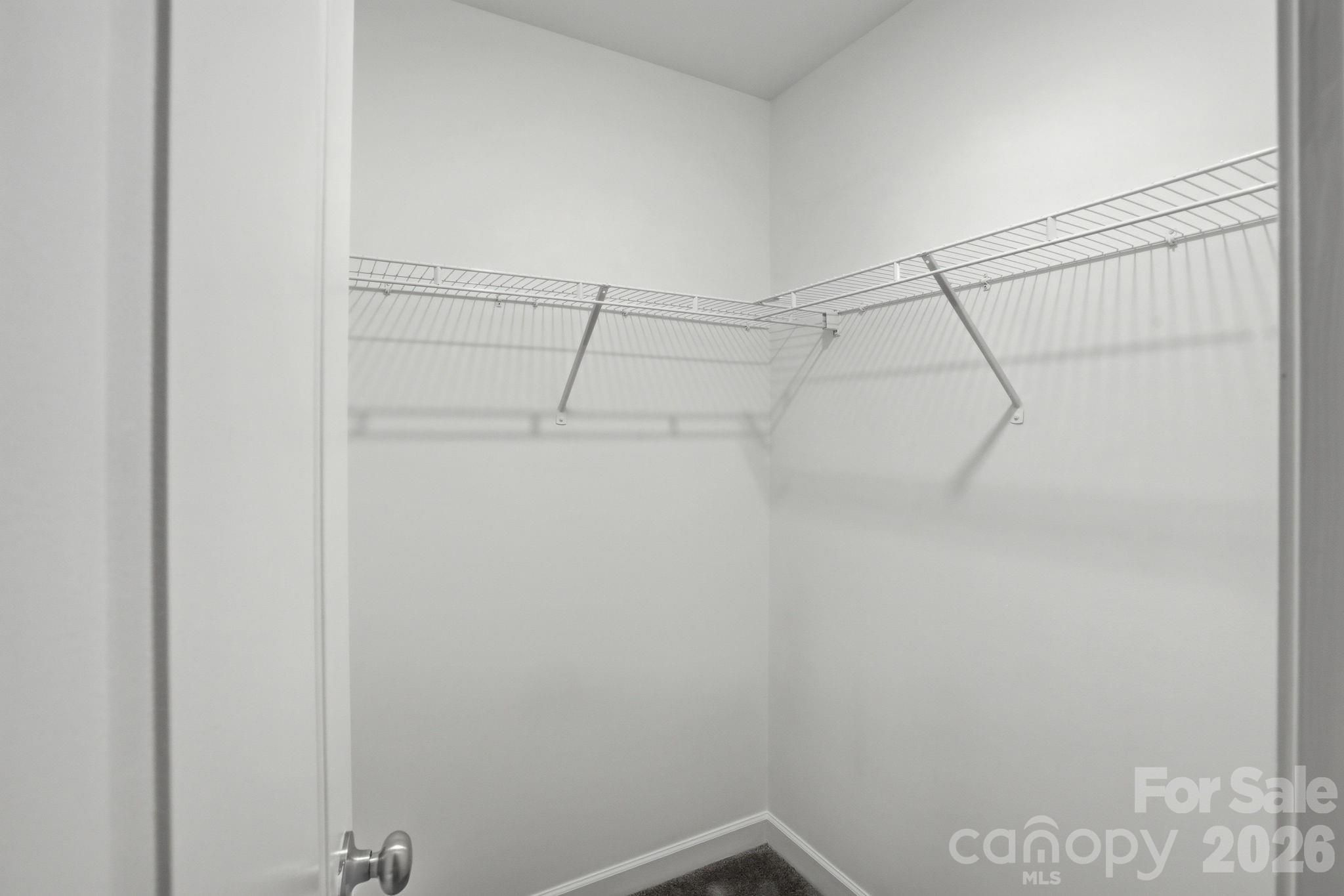 719 Hillside Street Property Photo 22