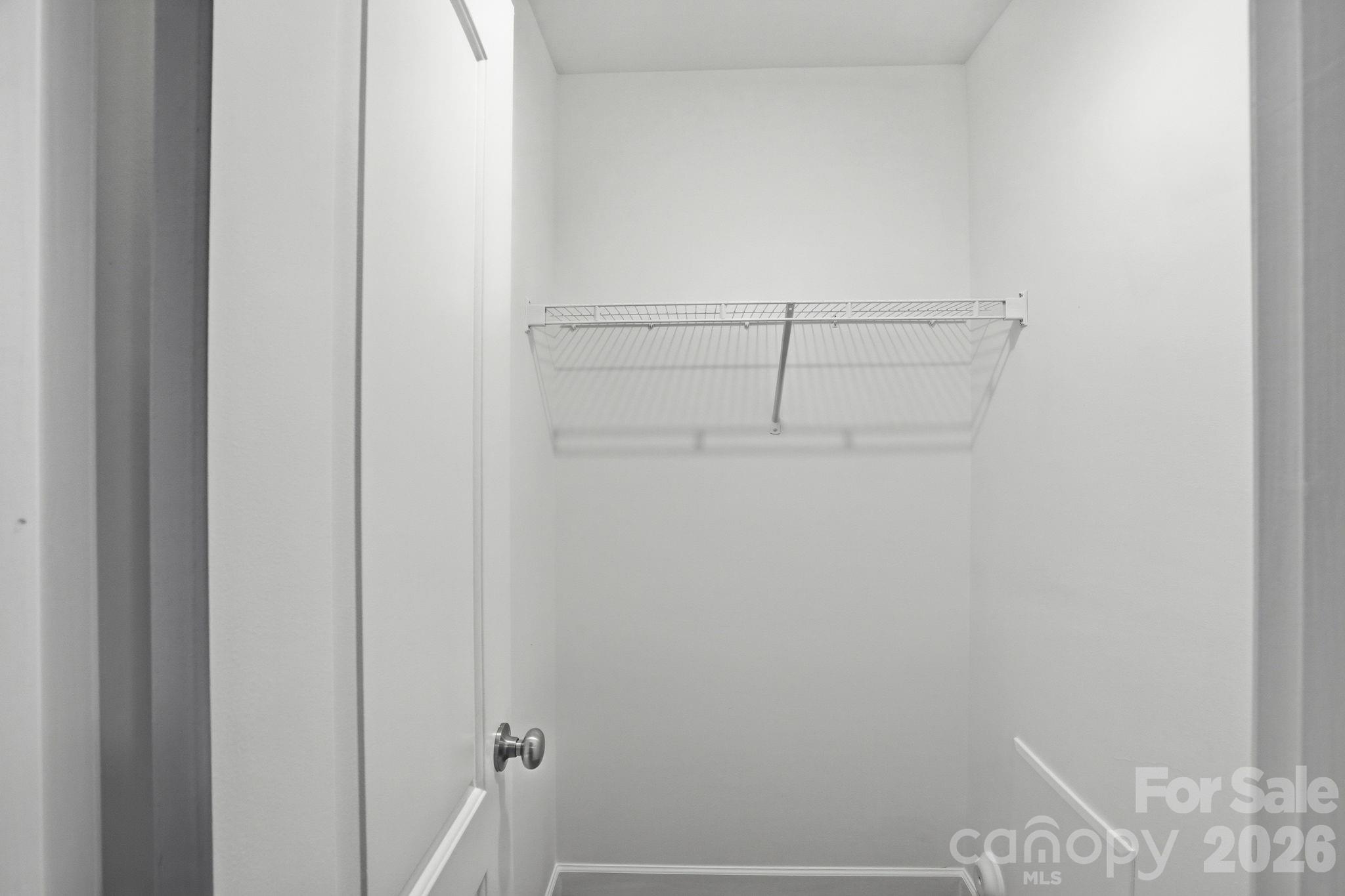 719 Hillside Street Property Photo 23