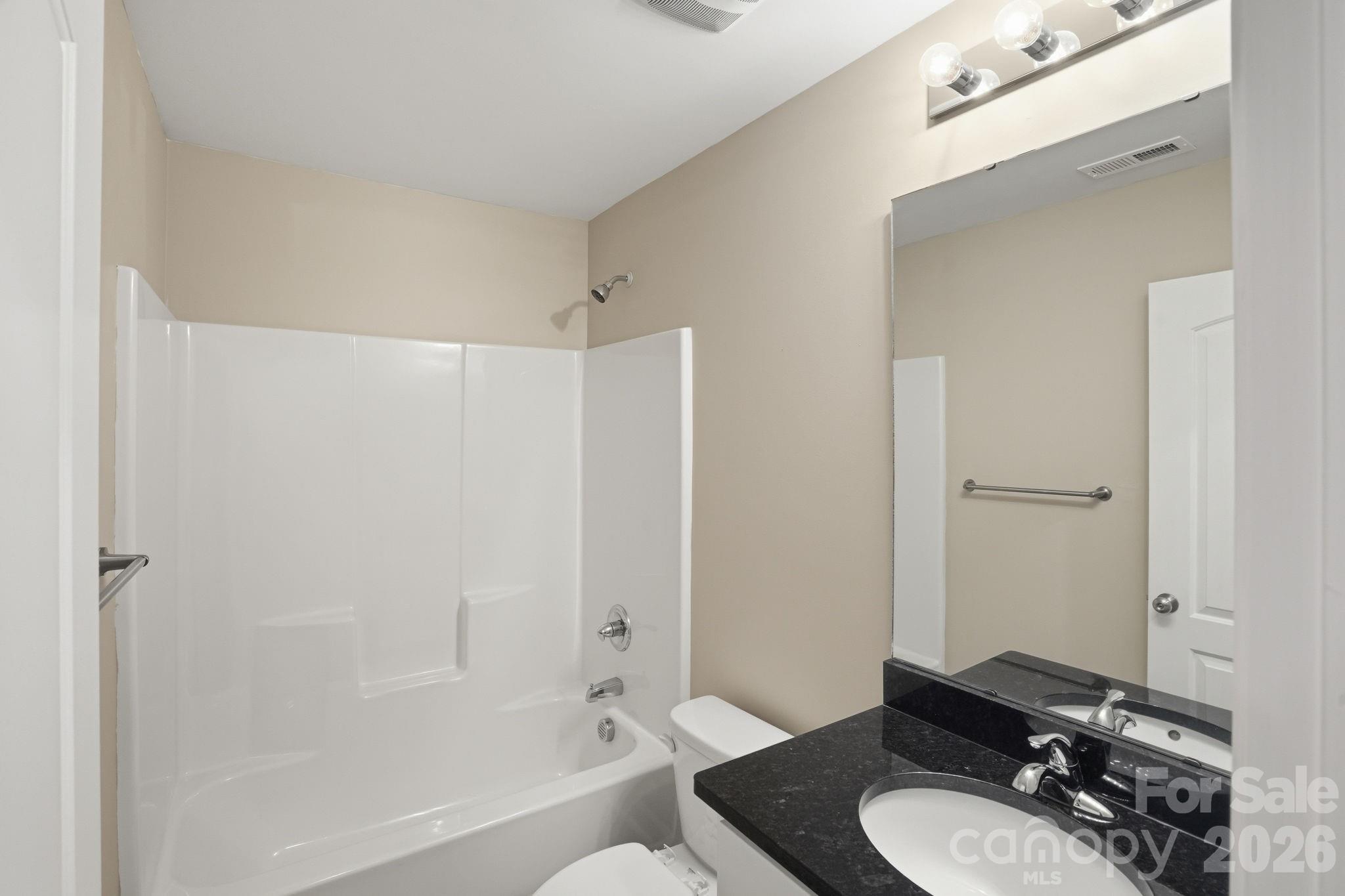 719 Hillside Street Property Photo 24